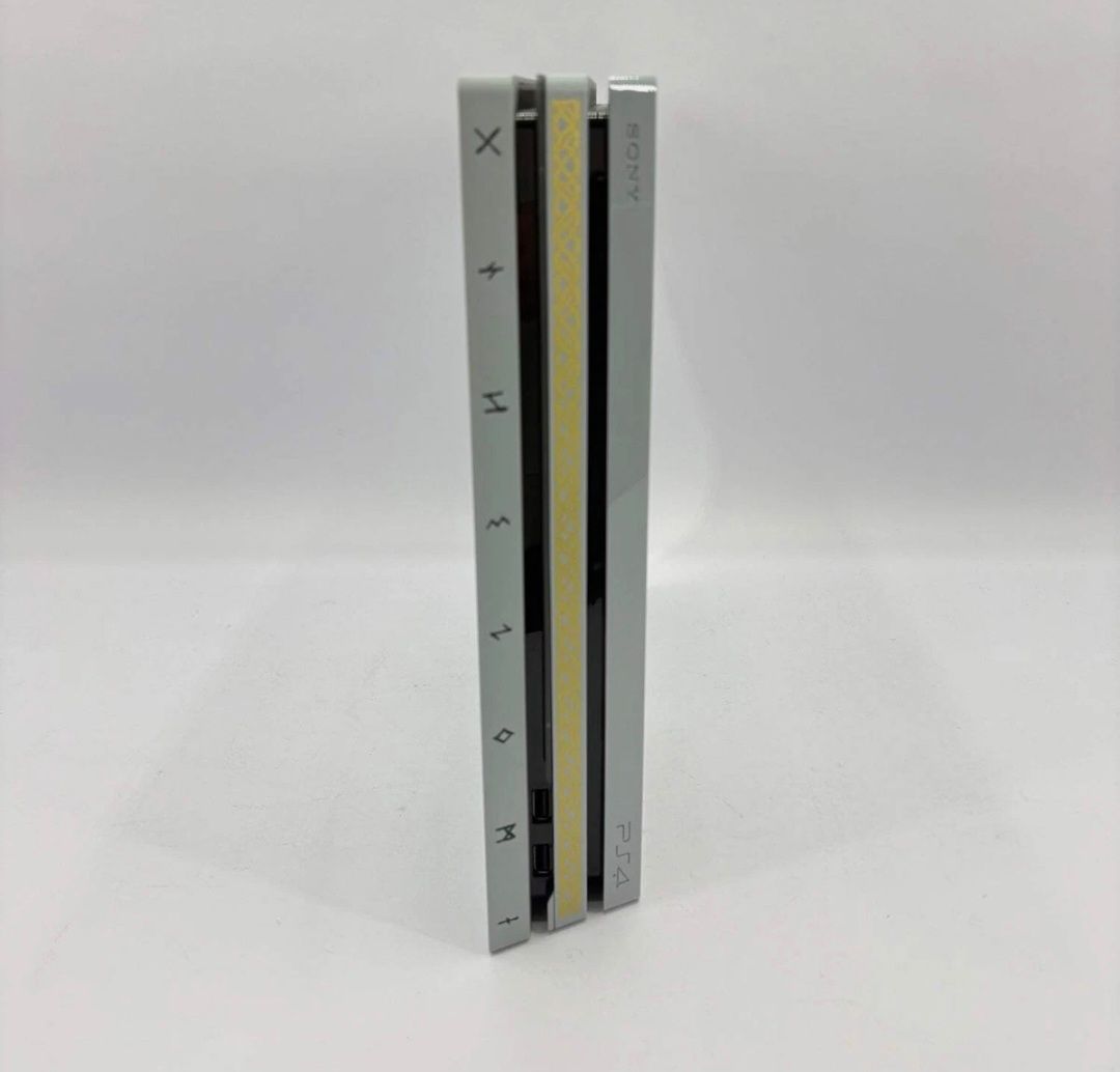 PS4 Pro God of War Limited Edition _2