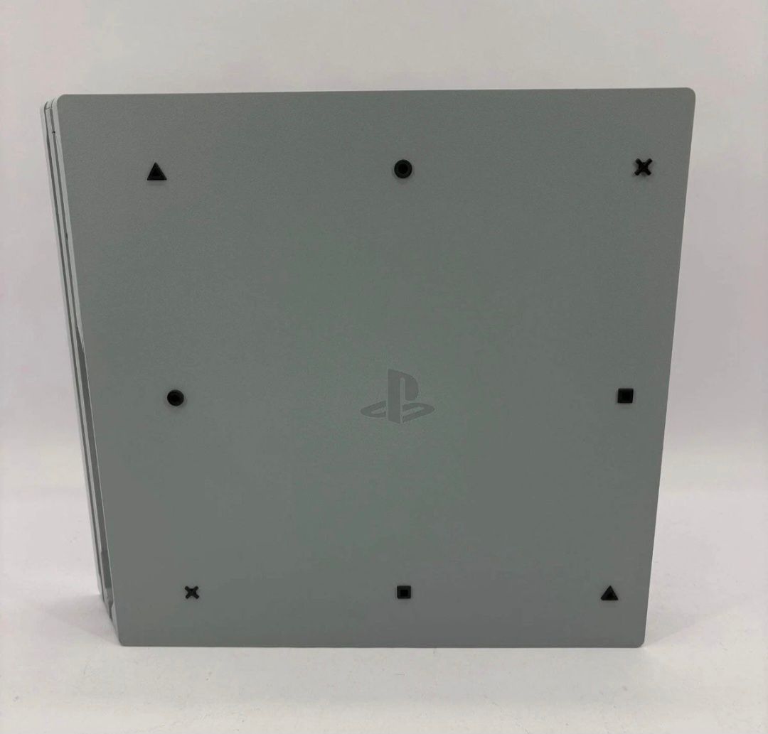 PS4 Pro God of War Limited Edition _1