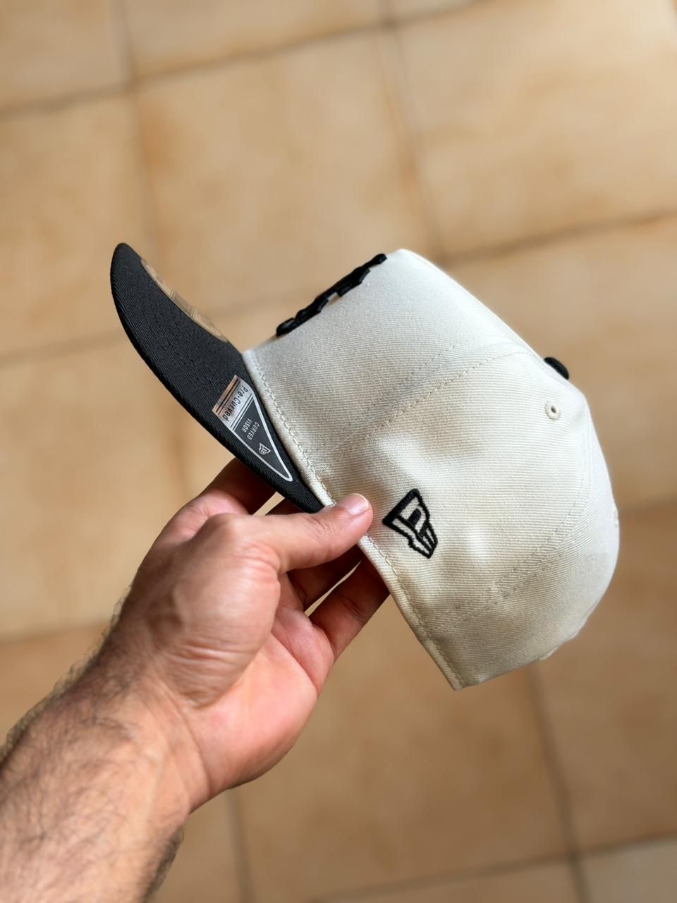 New Era 9Fifty A-Frame - SF Giants Upside Down 2-Tone_4