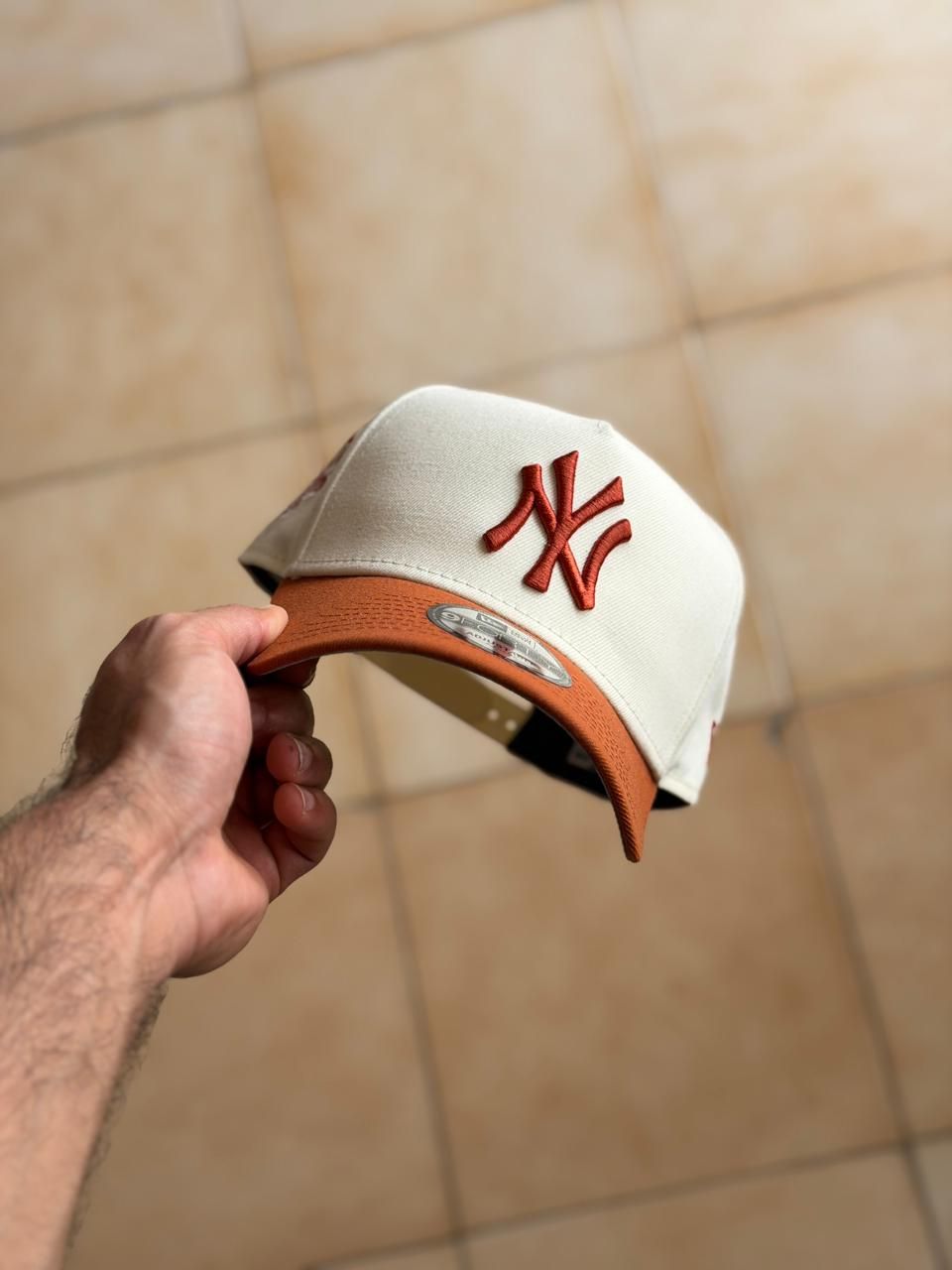 New Era 9Forty - NY Yankees 1999 World Series Orange 2-Tone_3