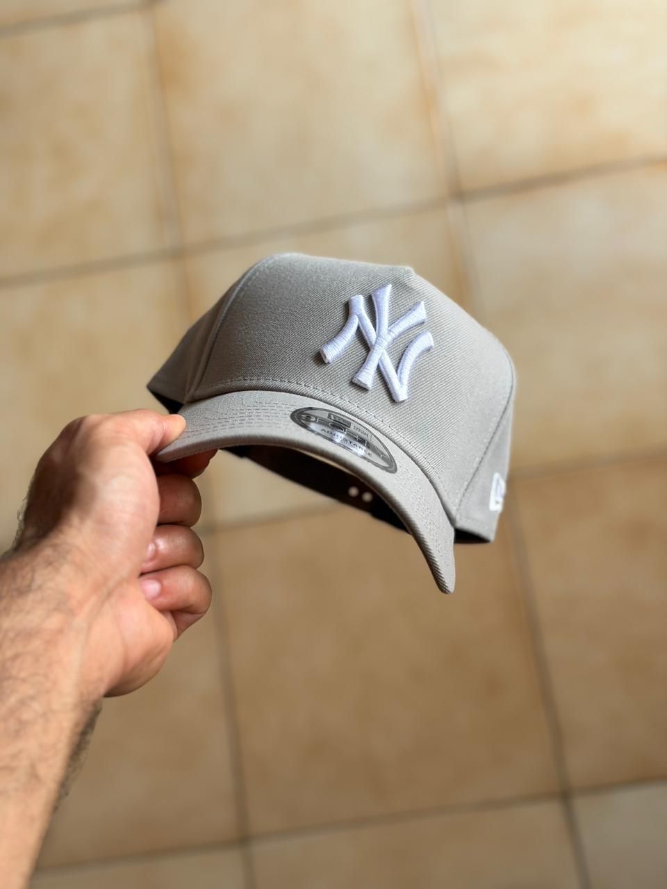 New Era 9Forty - NY Yankees Grey_3