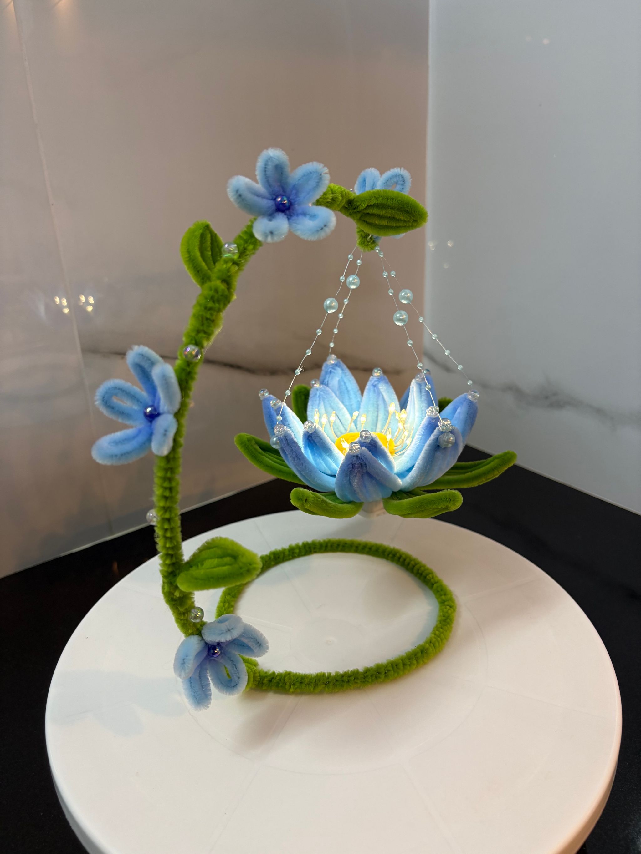 Blue lotus lamp_3