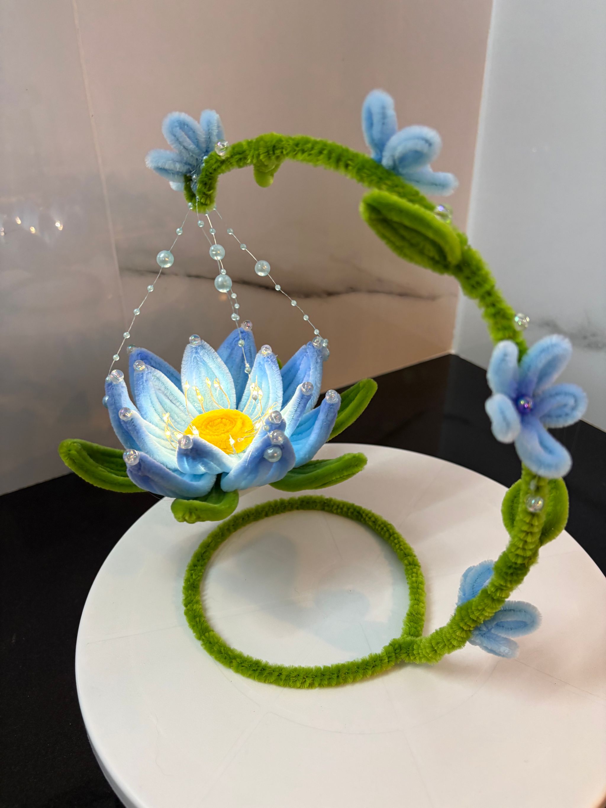 Blue lotus lamp_1