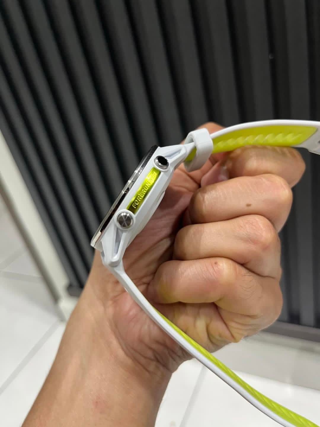 GARMIN FORERUNNER 970_2