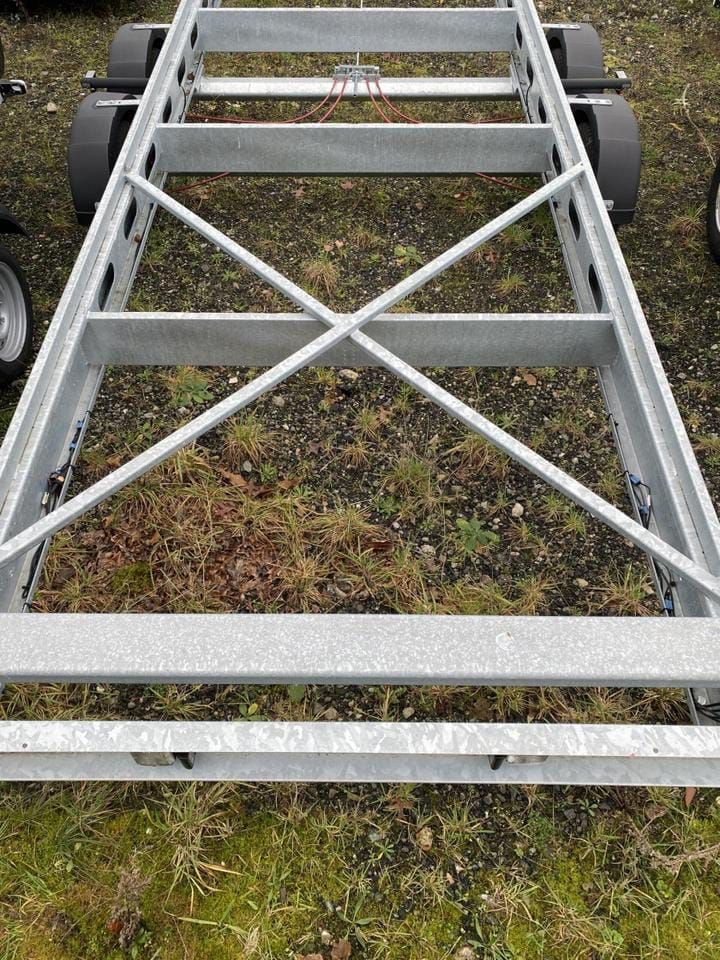 Remolque de plataforma – 3,5 t_4