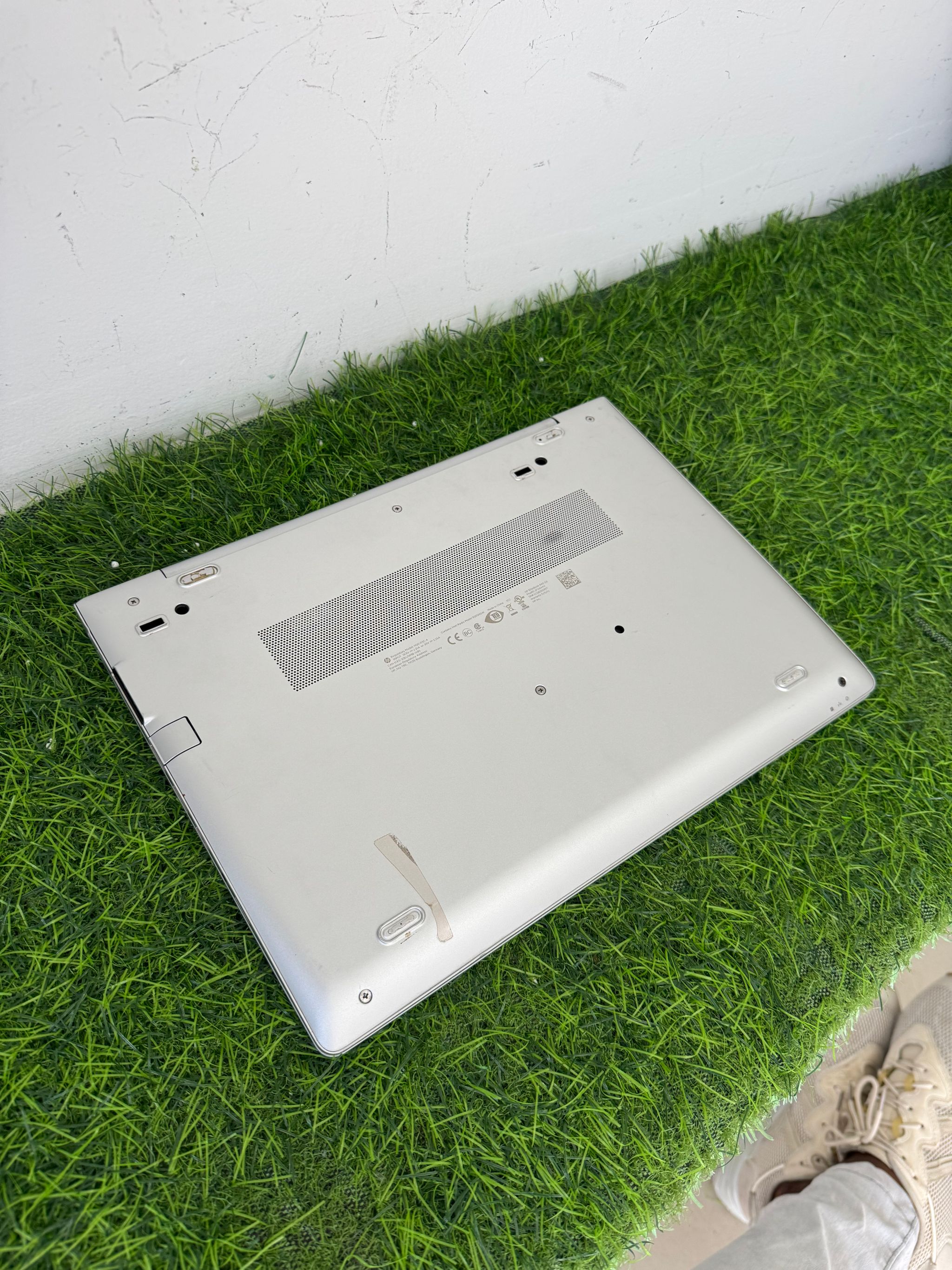 HP ELITEBOOK 840 G5 - CORE I5 8ª GEN_1