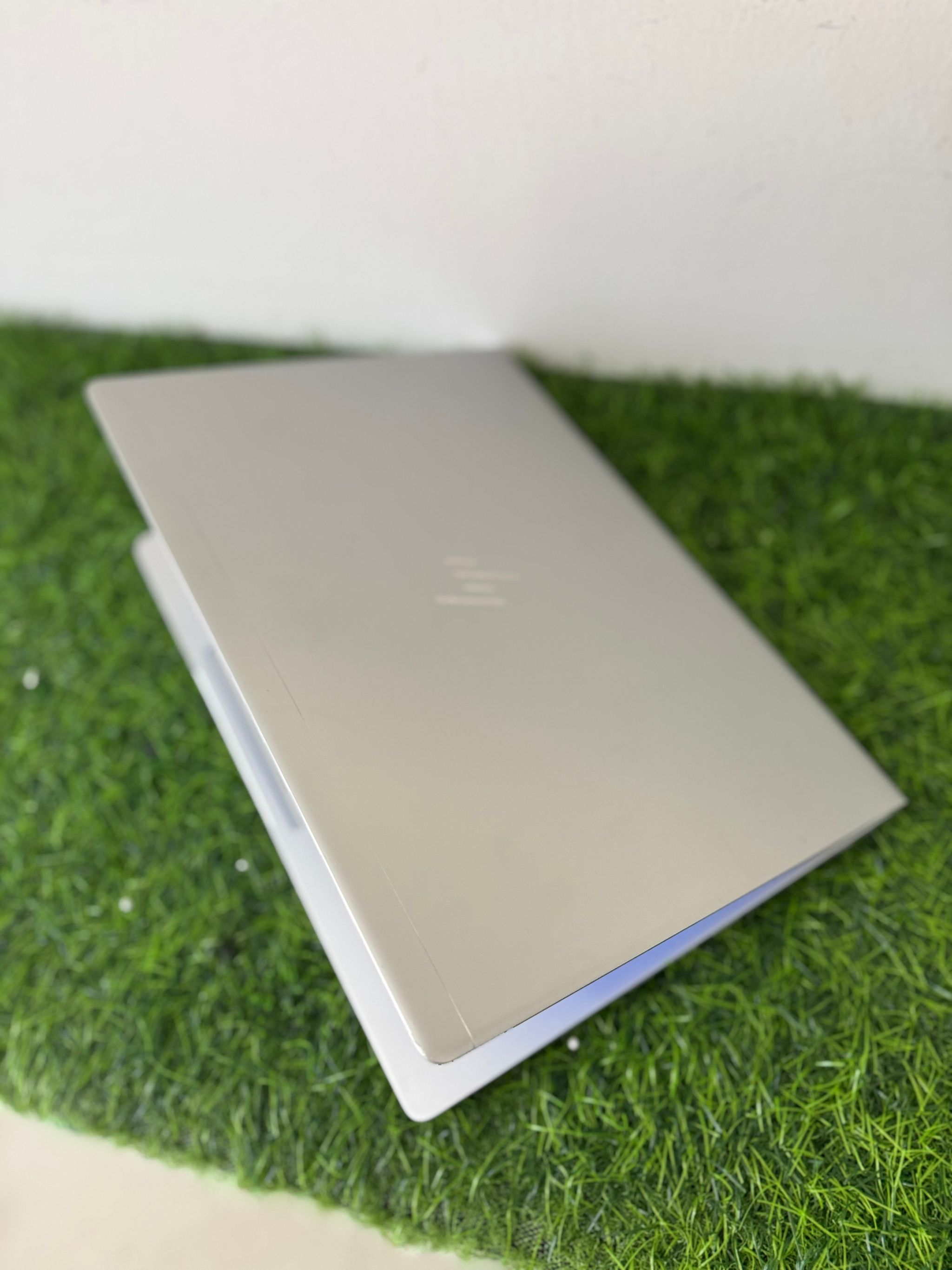 HP ELITEBOOK 840 G5 - CORE I7 8ª GEN_3