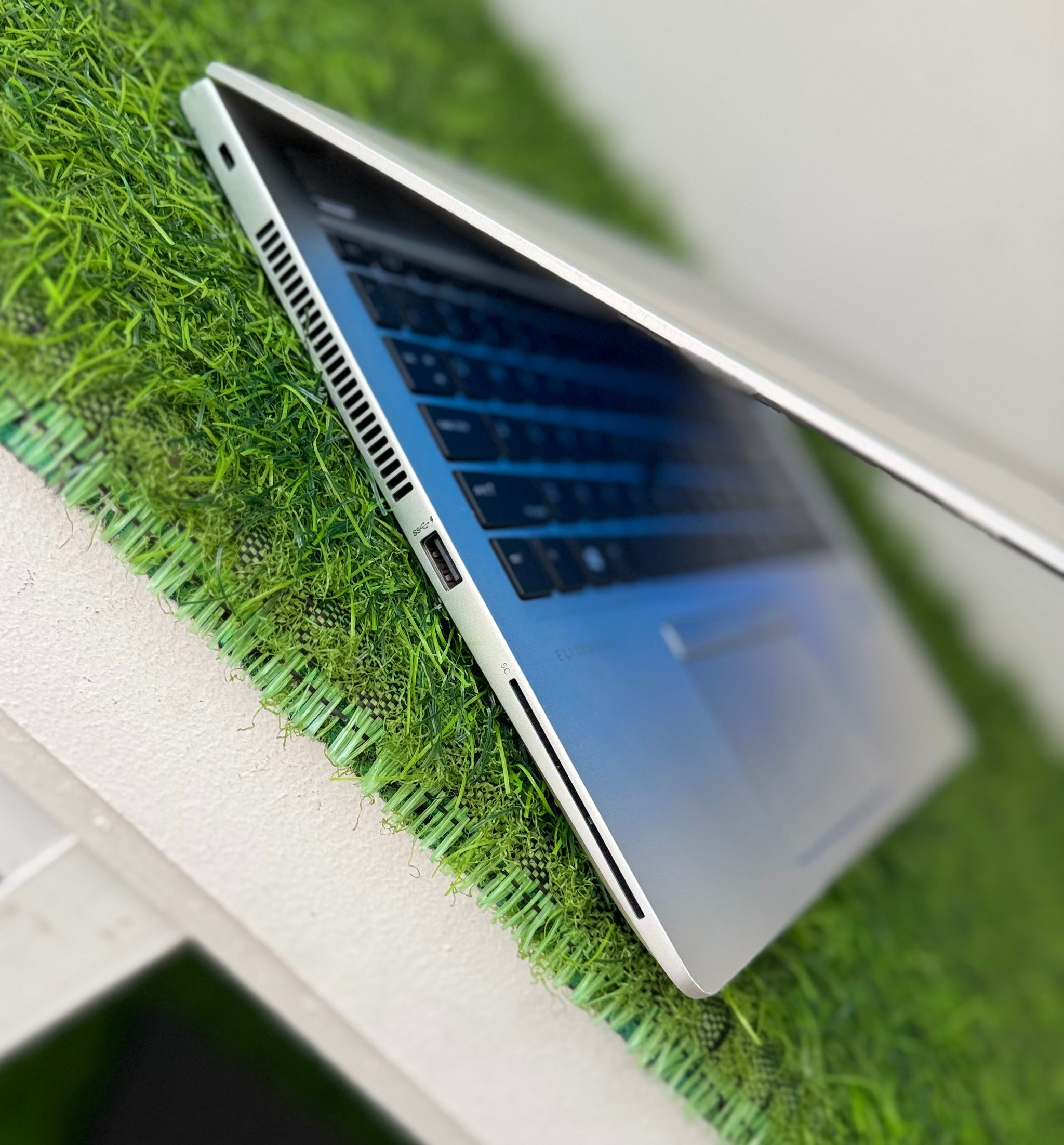 HP ELITEBOOK 840 G5 - CORE I7 8ª GEN_4