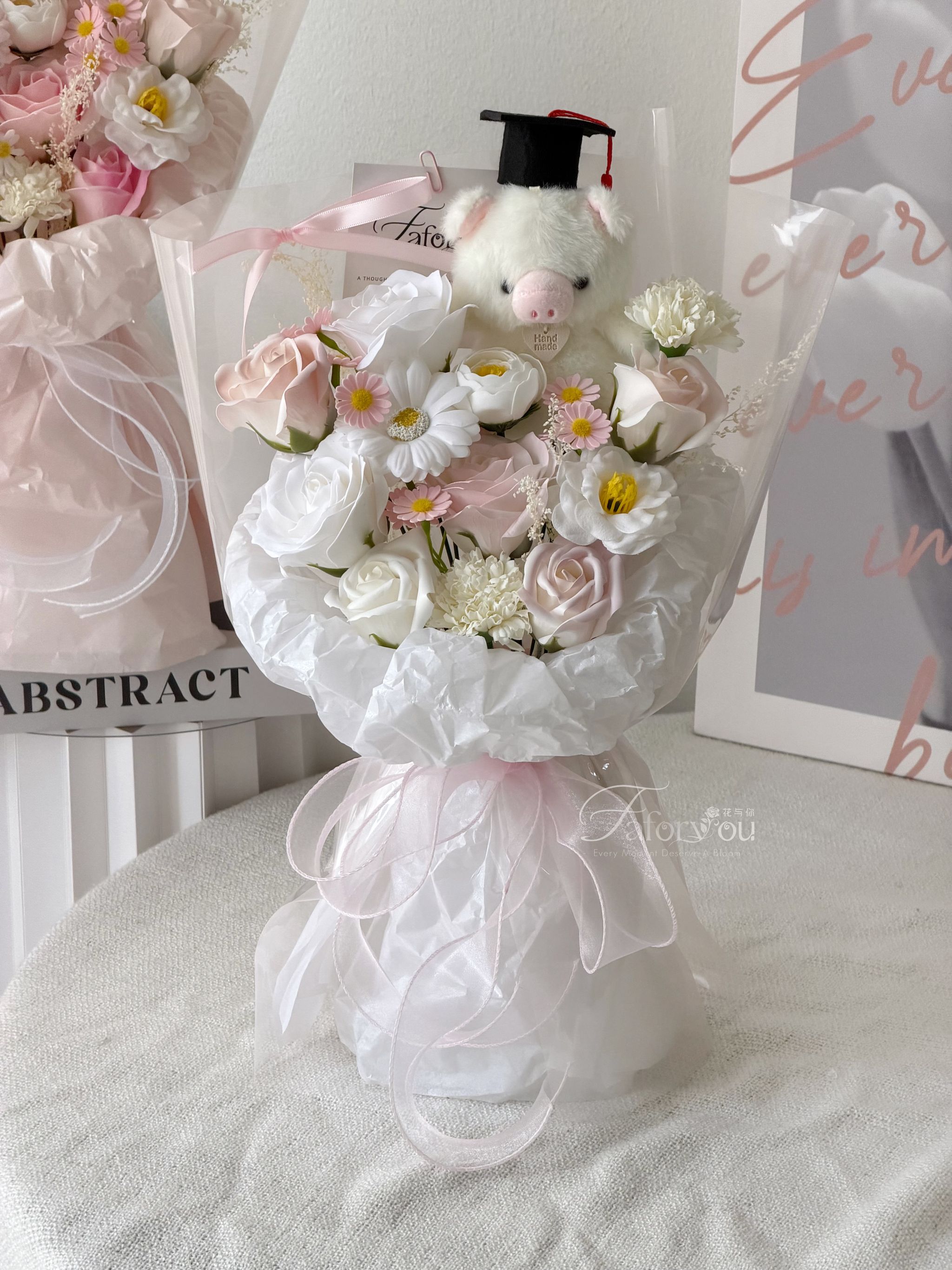 Blush Piggy Soap Flower Bouquet _0