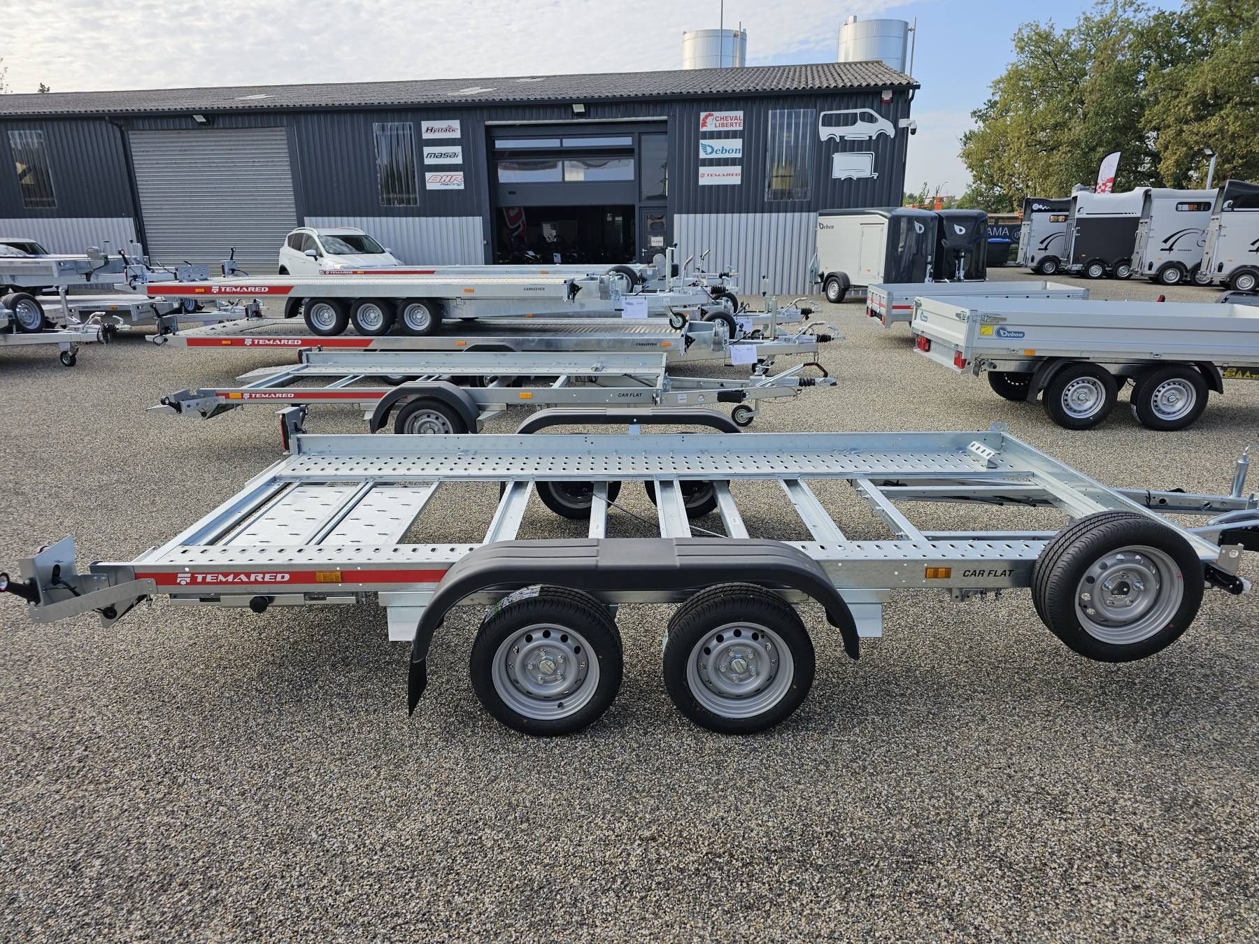 Remolque basculante para transportar coches Temared Car Flat 4018 – 2 t_2