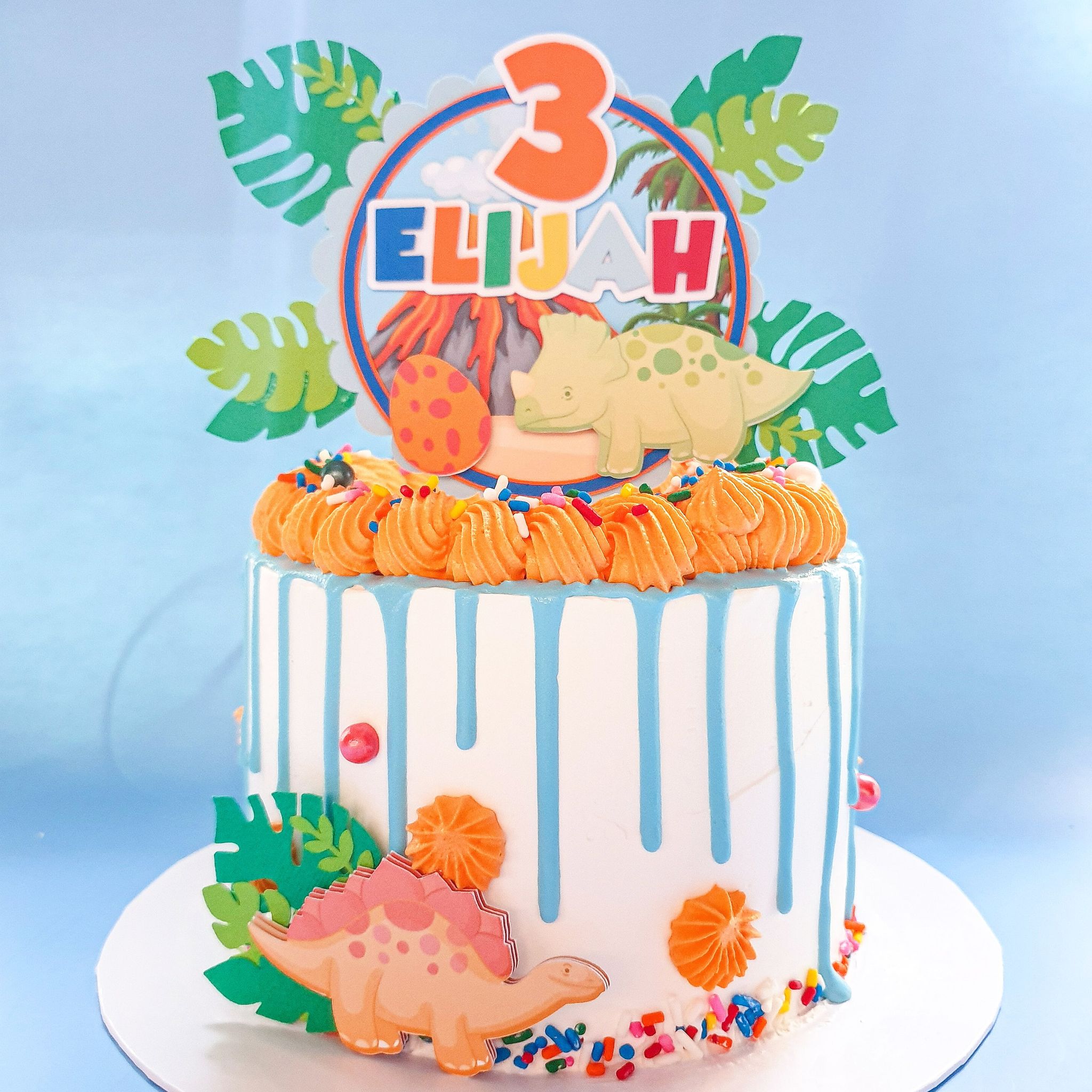 Dino Cuties Celebration Cake_0