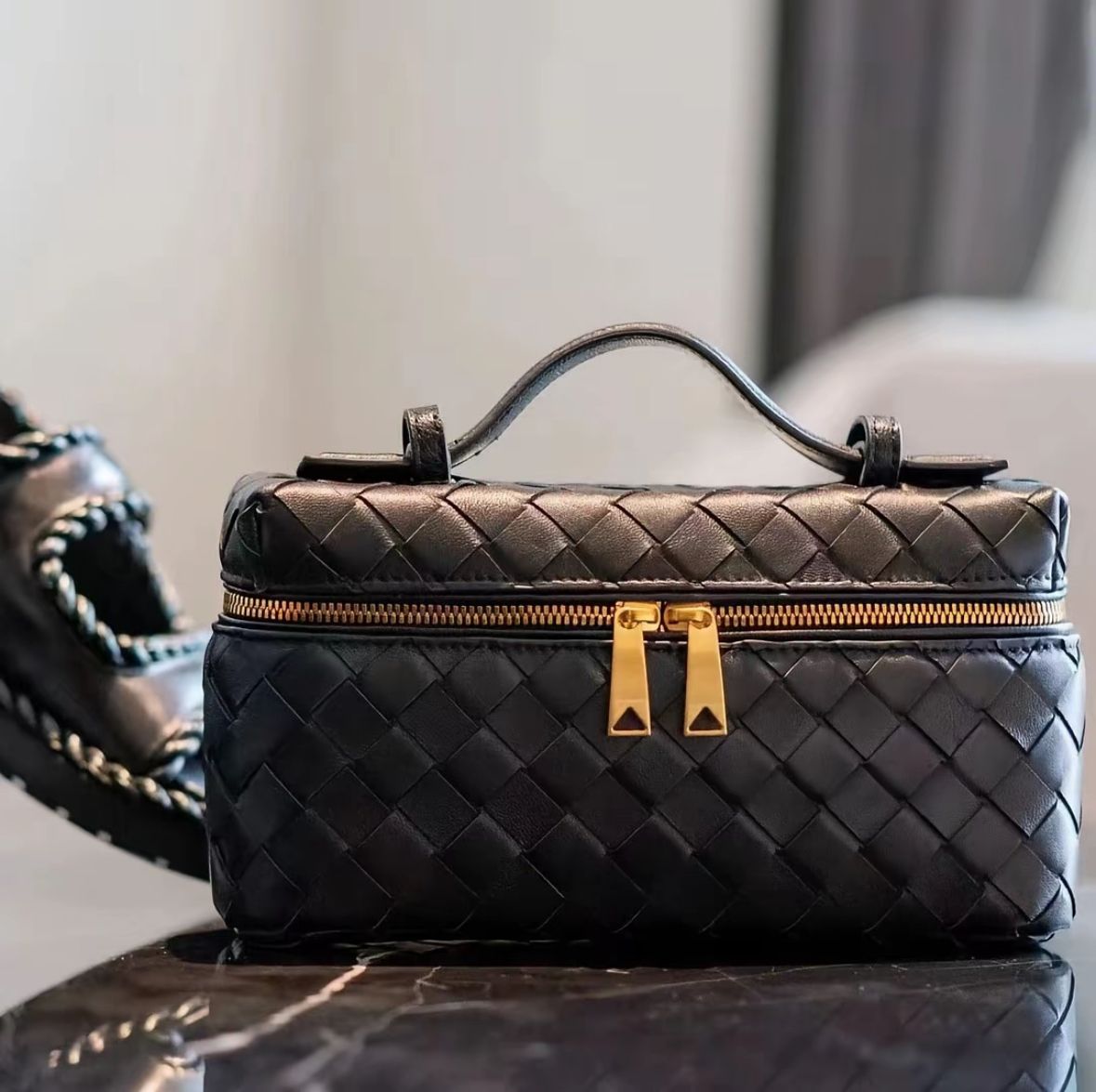 7012 - Woven Vanity Bag _7