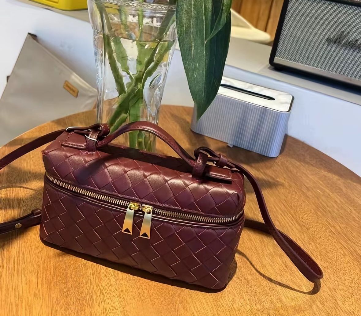 7012 - Woven Vanity Bag _9