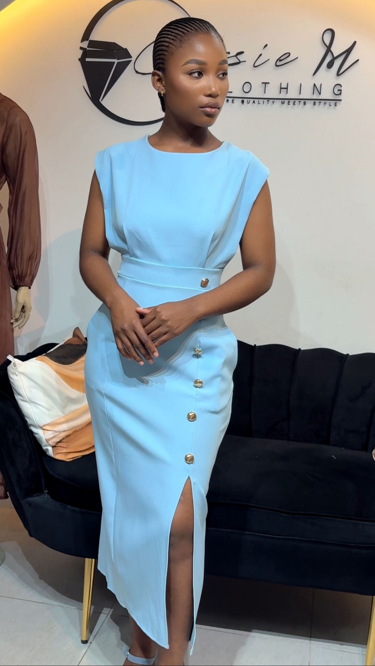 Slit side formal dress_2