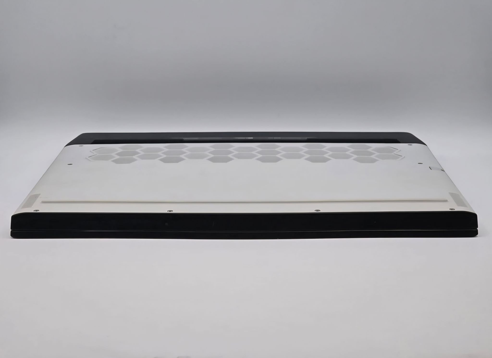 Dell Alienware M15 R2_10