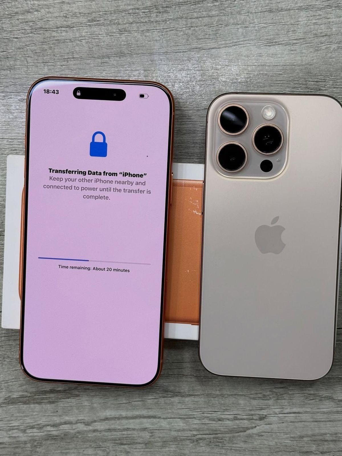 IPhone 15 pro max IPhone 17 pro max _0