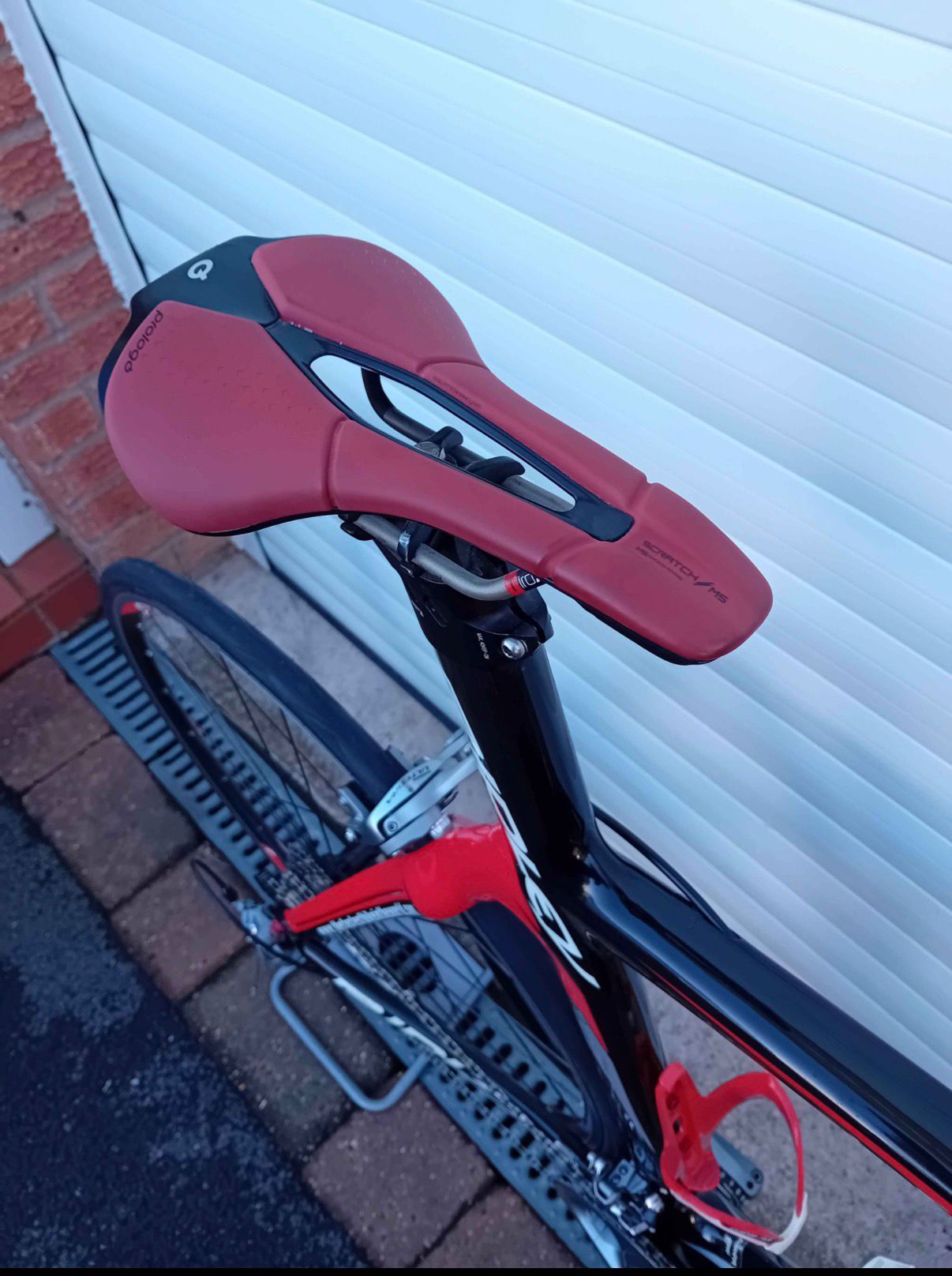 Ridley Noah Aero Carbon Road Bike – Shimano Ultegra & Fulcrum Wheelset_2