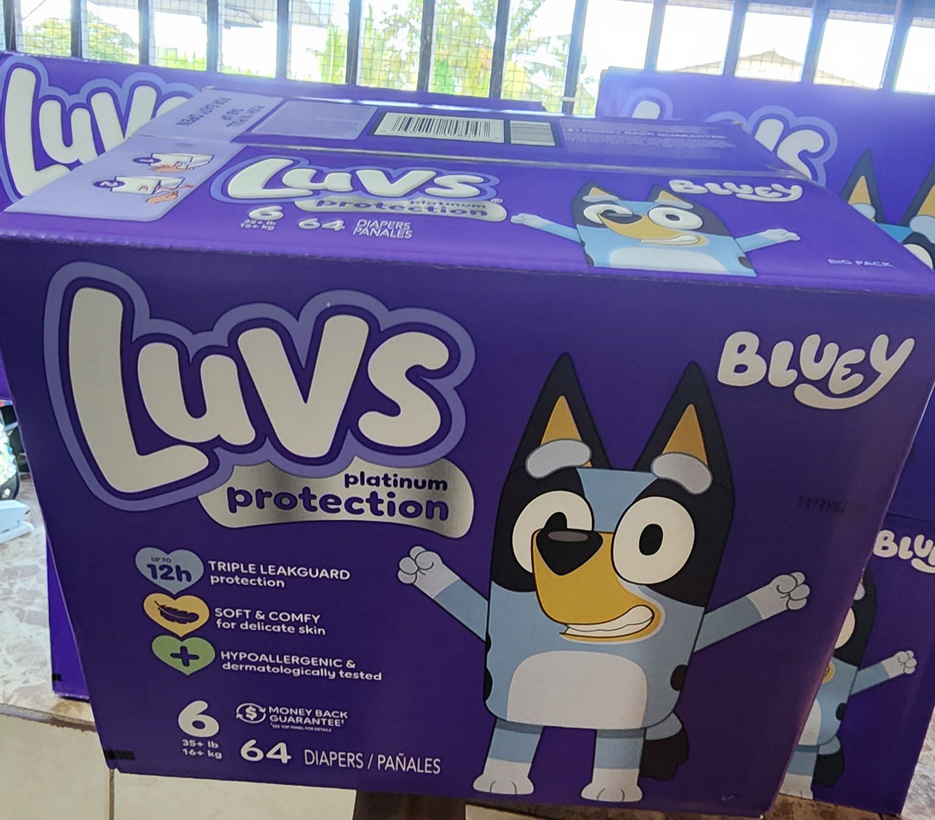 Luvs Platinum Protection Baby Diapers Size 6, 64 Count_0
