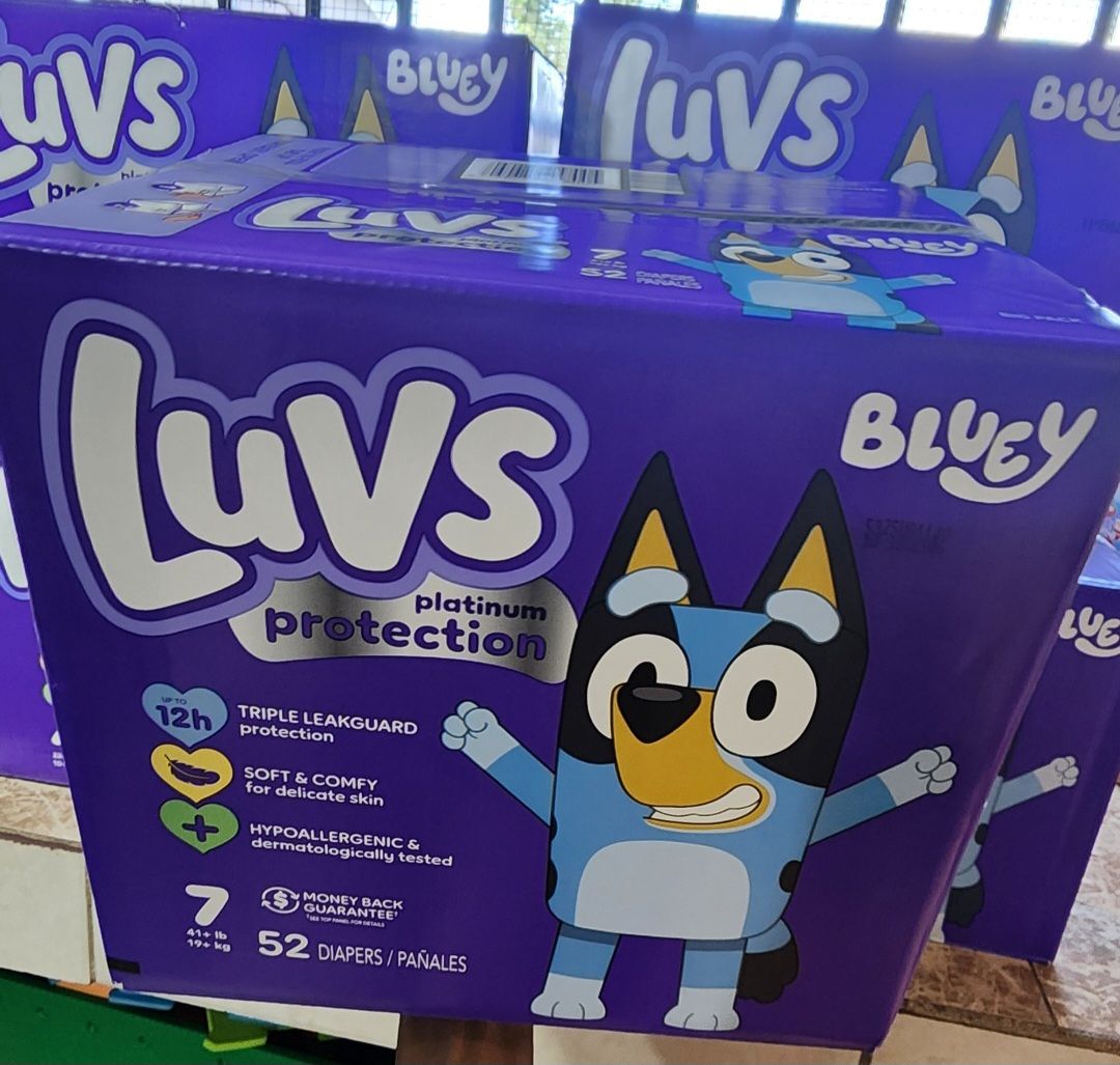 Luvs Platinum Protection Baby Diapers Size 7, 52 Count_0