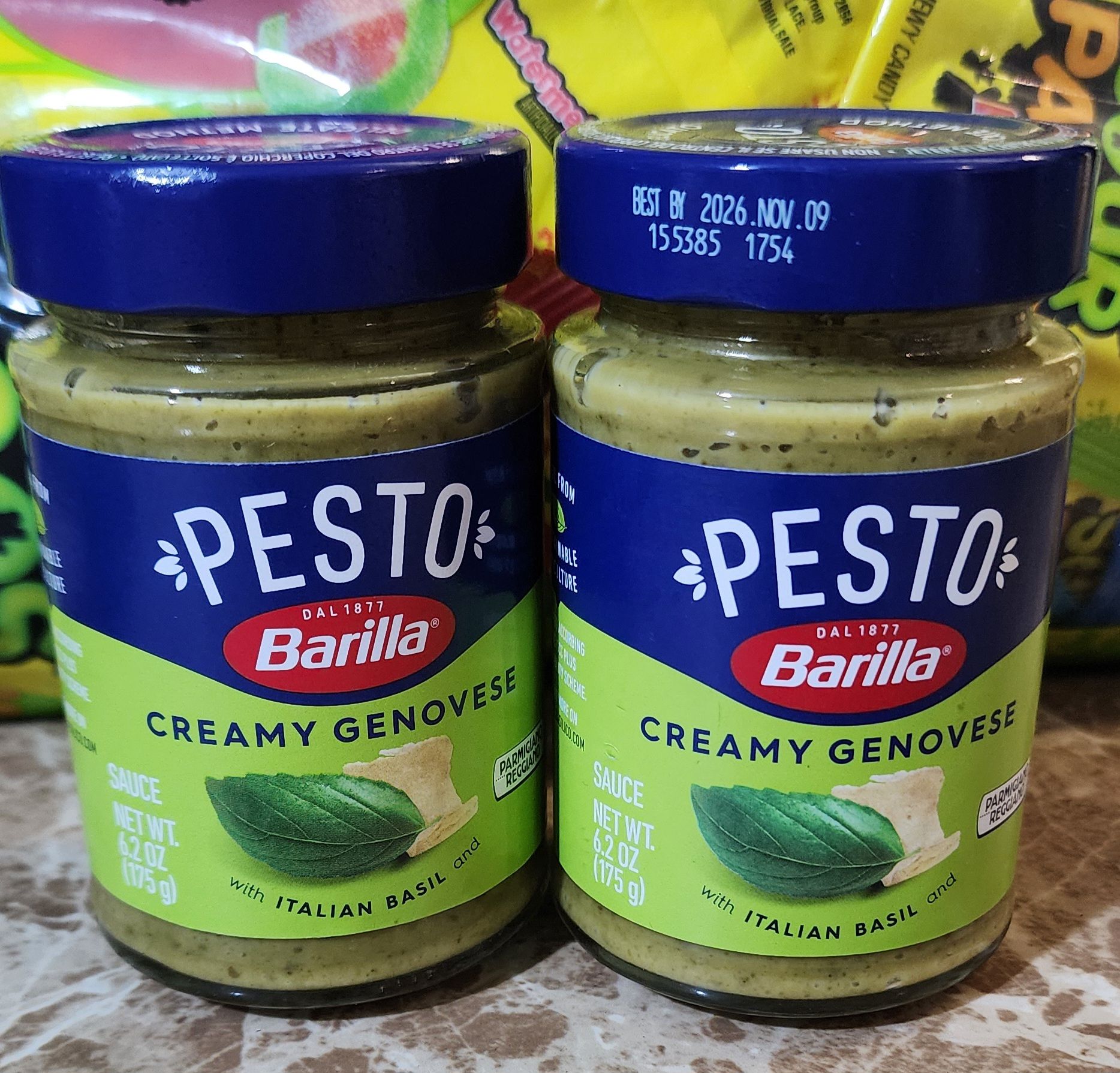 Pesto barilla creamy Genovese with Italian basil 6.2 oz_0