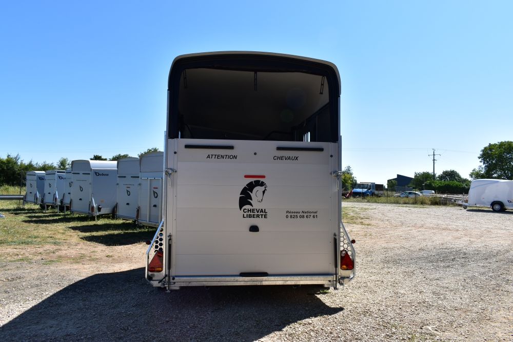 Van Cheval Liberté Maxi 2 – Gris hierro – 2 plazas (transporte en diagonal)_1