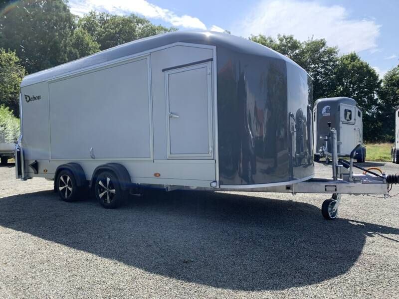 Remolque cerrado Roadster 1000 Debon – Transporte de coches_1