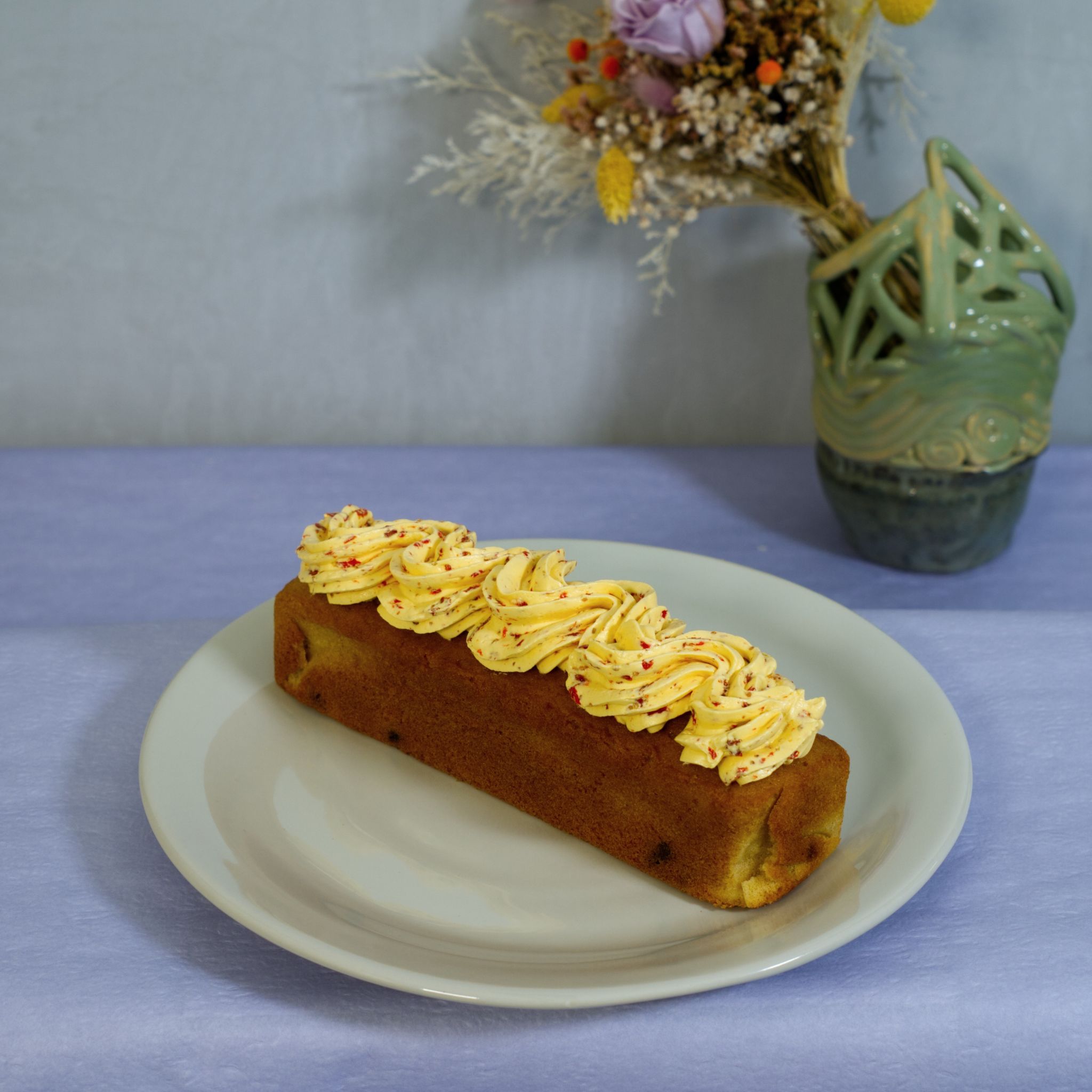 Chrysanthemum Goji Berry Loaf Cake _0