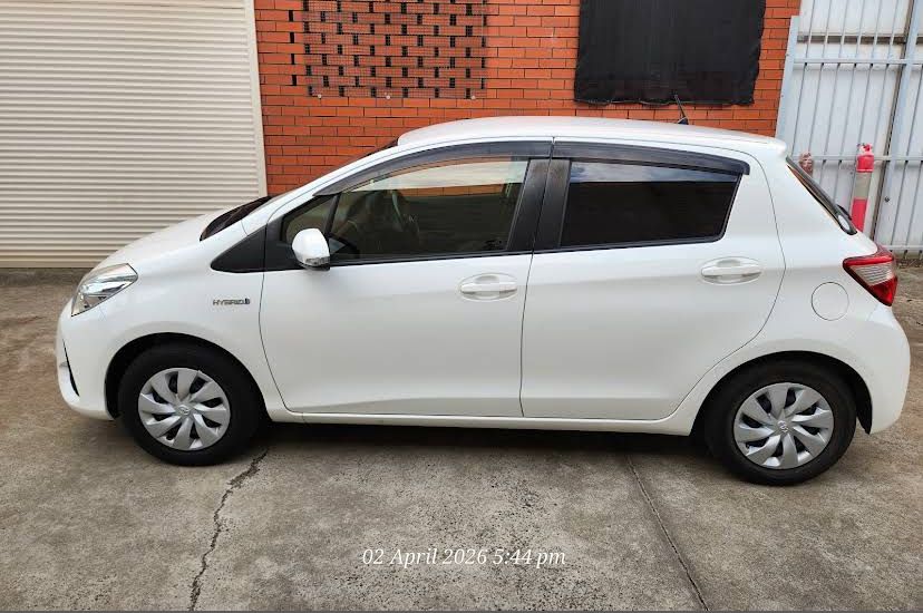 2022 Toyota Vitz Hybrid _0