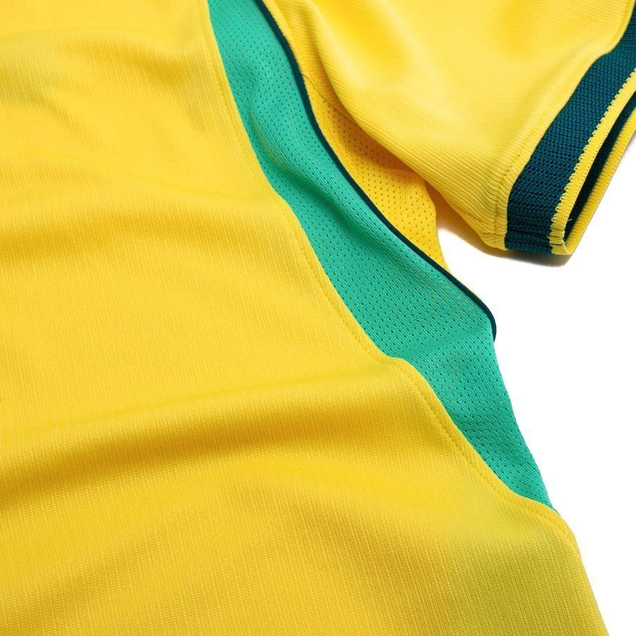 Brazil NT Nike AEROFIT Kit 26_6