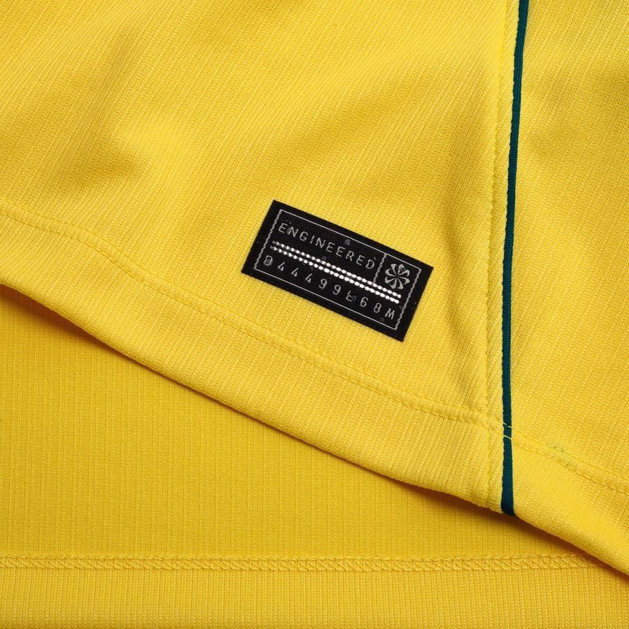 Brazil NT Nike AEROFIT Kit 26_5