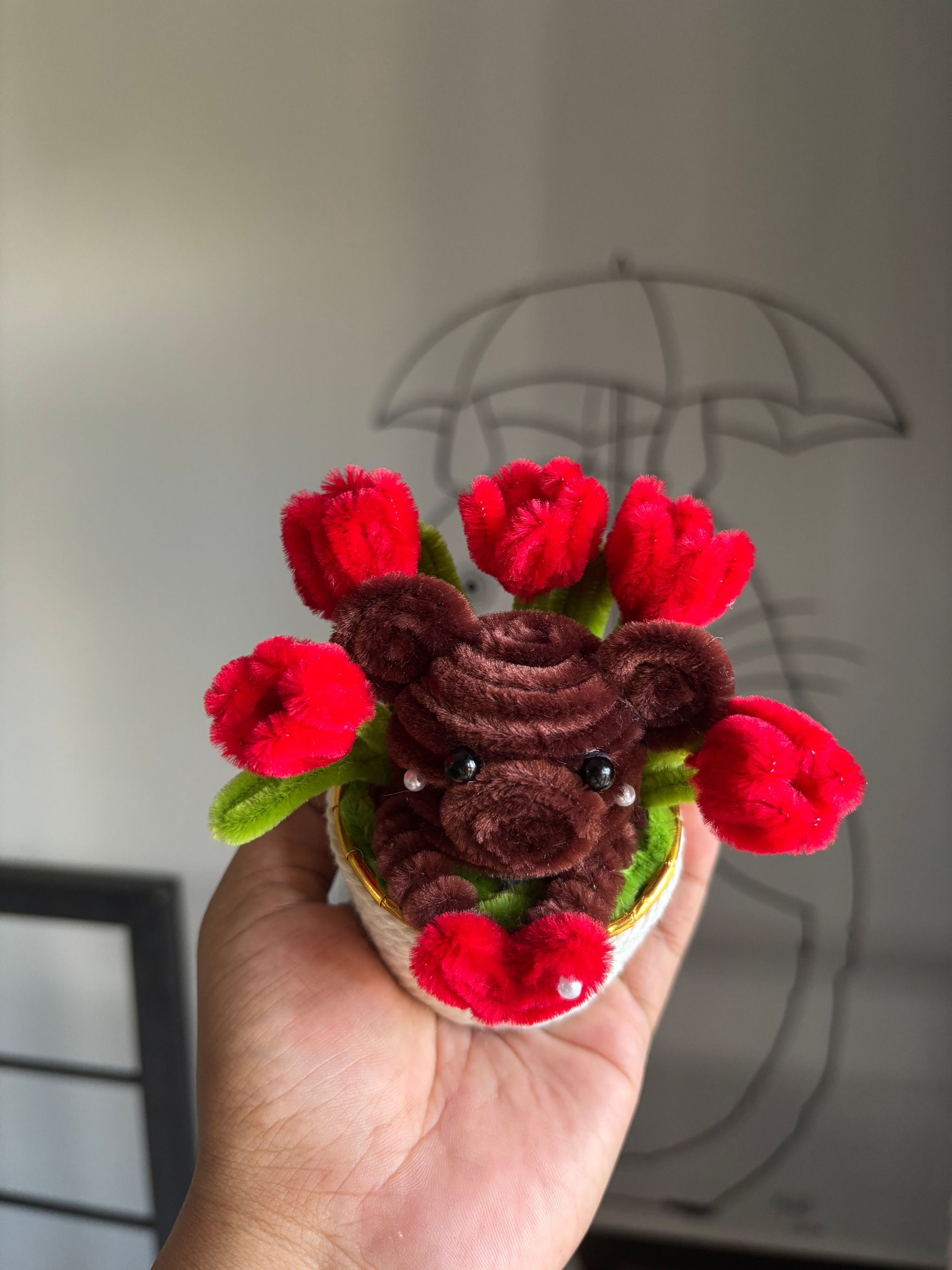 Teddy tulips flower pot_1