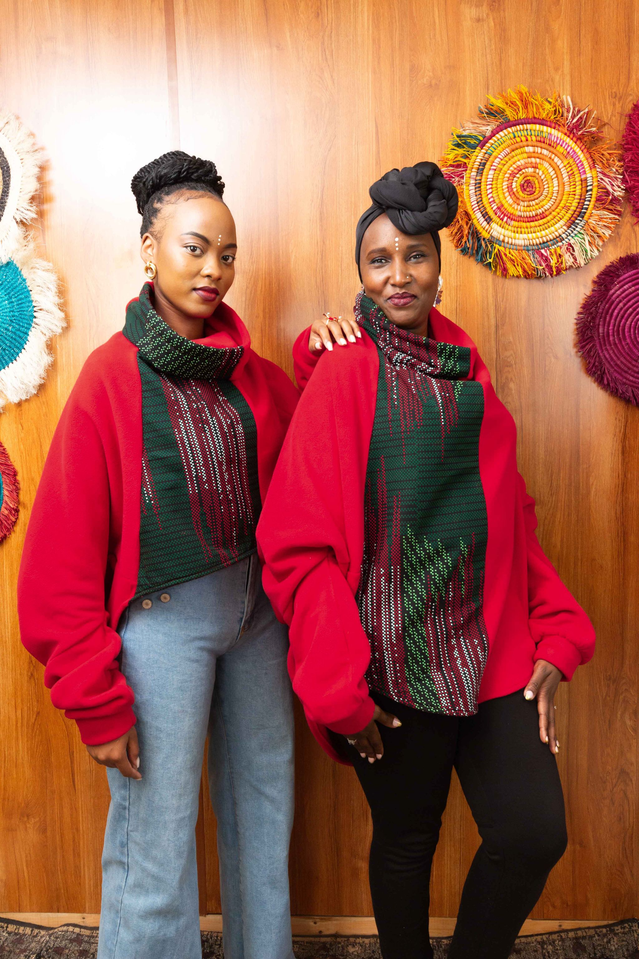 Ascili Snuggy Cardigan - Red / Kenyan Print_0