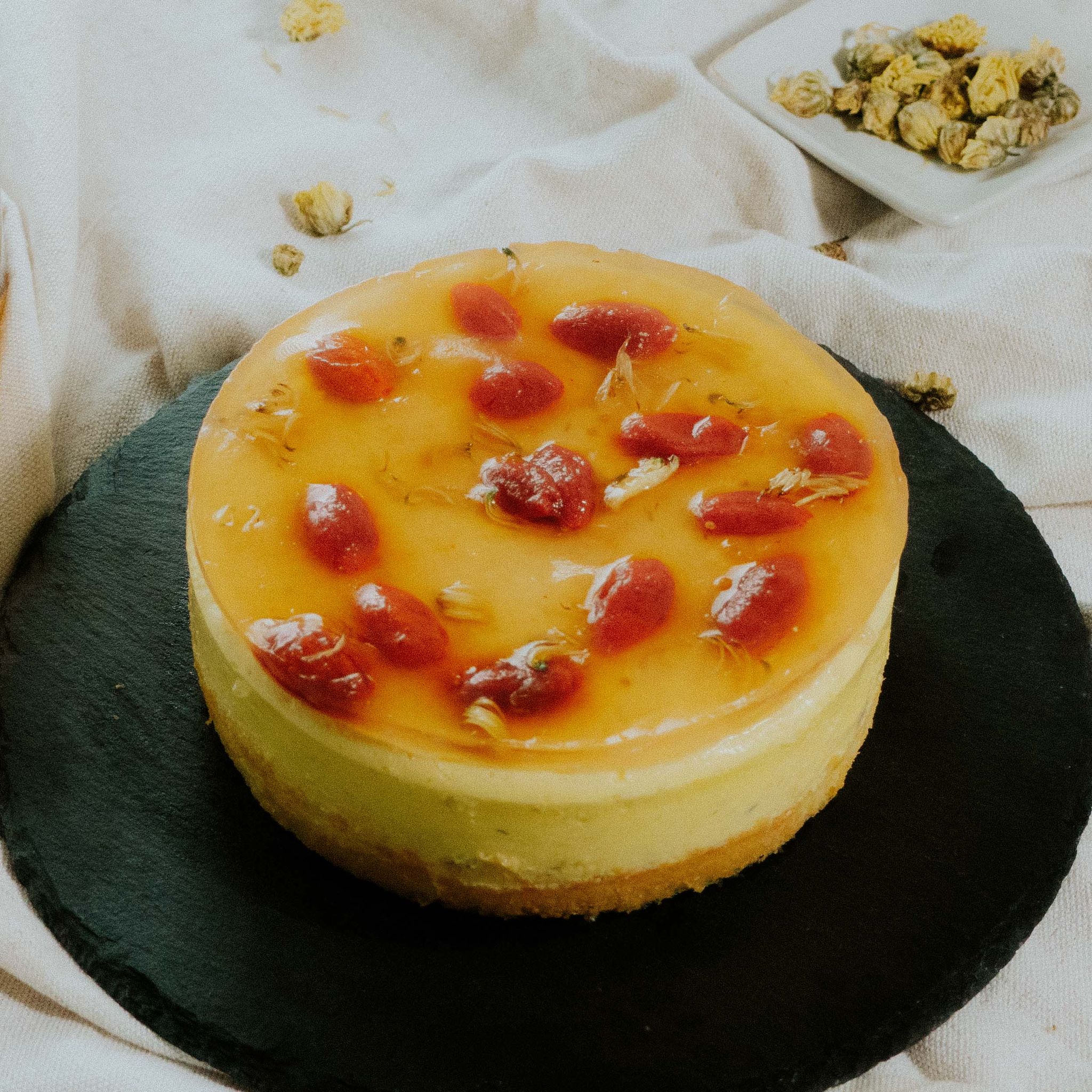Chrysanthemum Goji Berry Cheesecake_0
