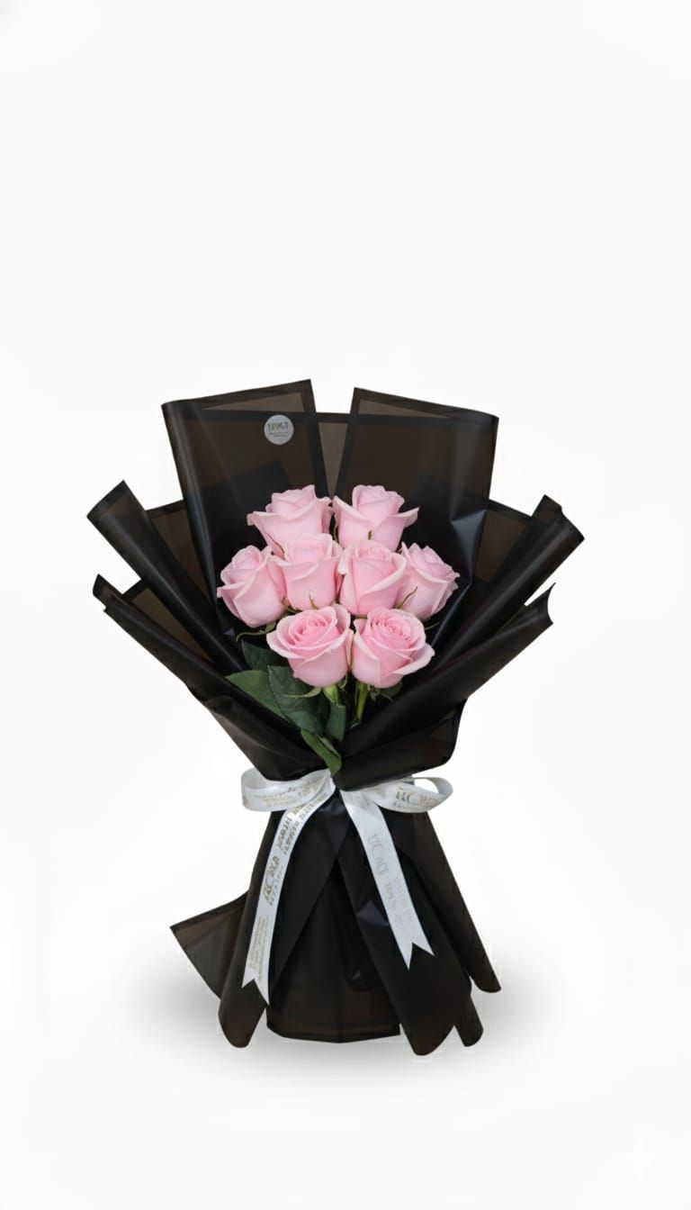 10pcs Classic Pink Roses in Luxury Black Wrap_0