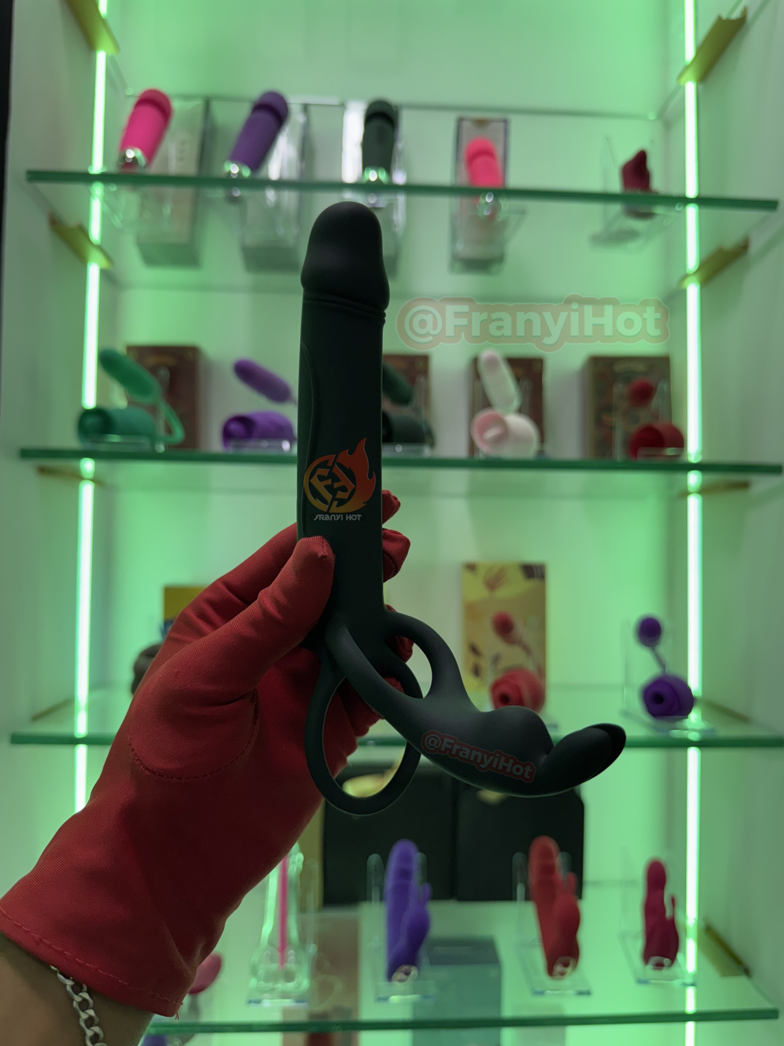 Anillo vibratorio de doble penetración con orejas para estimular el clitoris _1