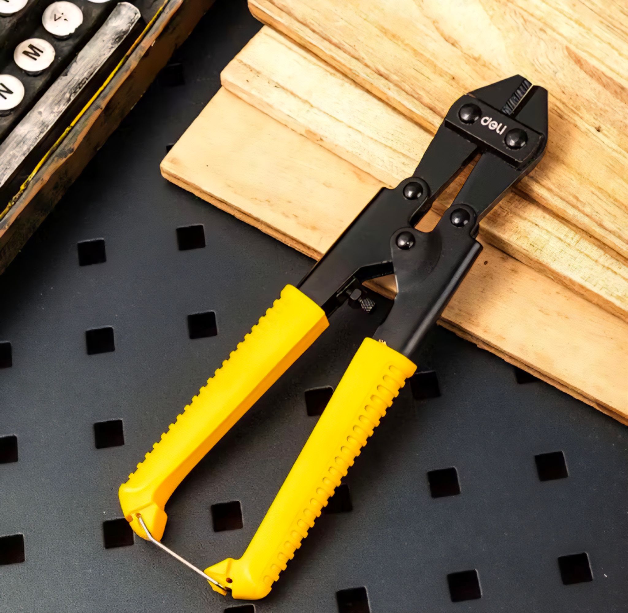 DELI Tang Potong Baut 8" DL2685_2