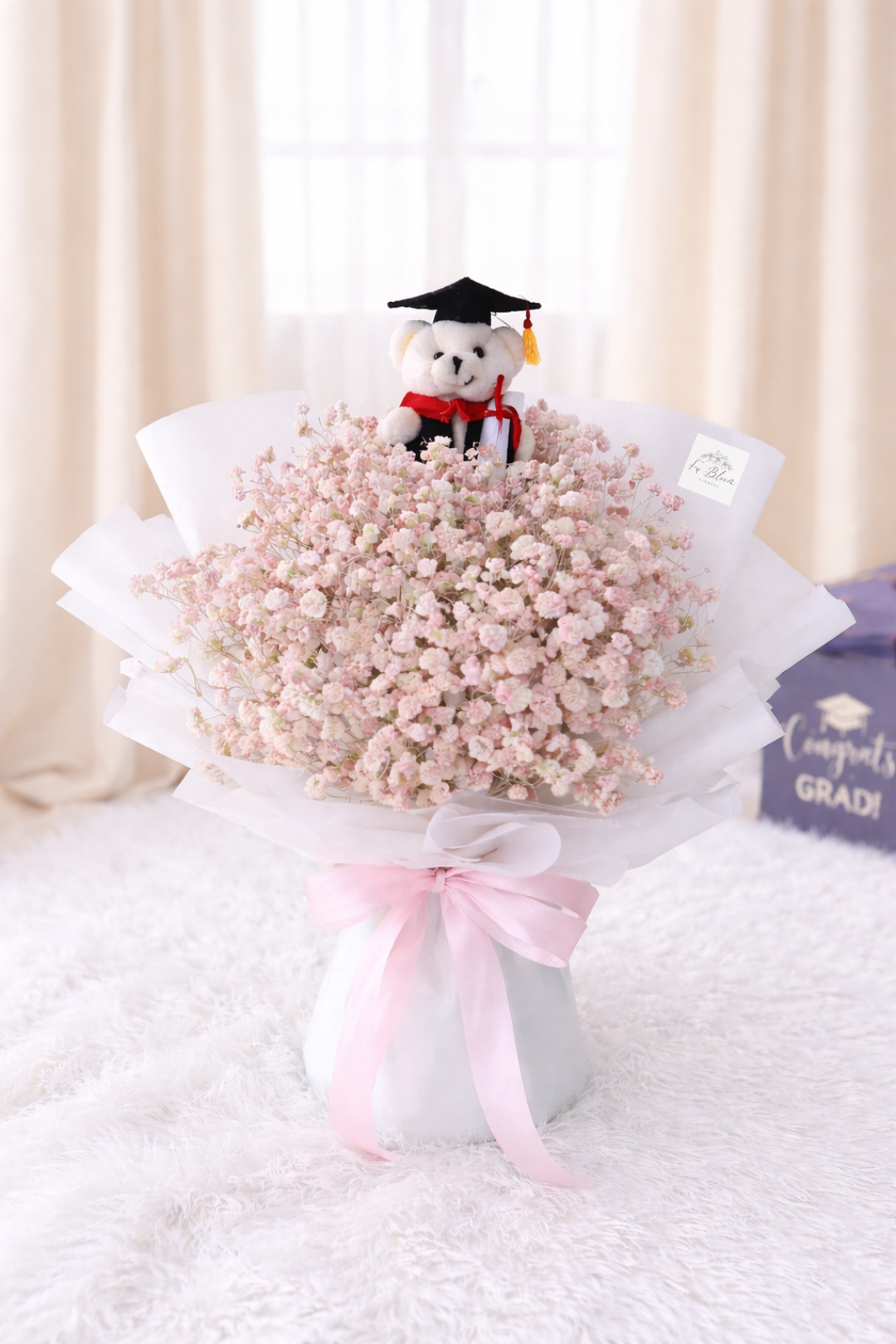 [GRAD] Pink Baby's Breath Bouquet_0