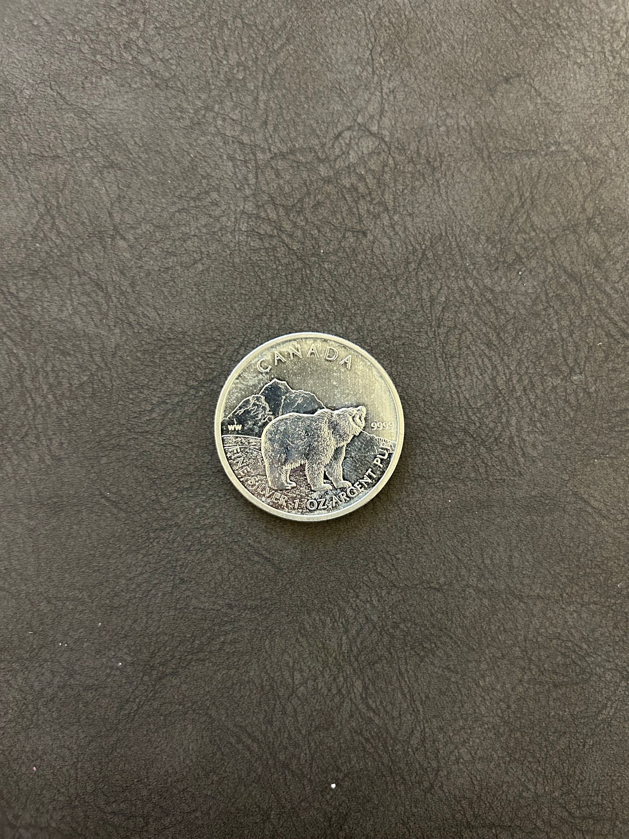 Grizzly Bear 2011 – 1oz .9999 Silver Coin | Canada Wildlife Series_2