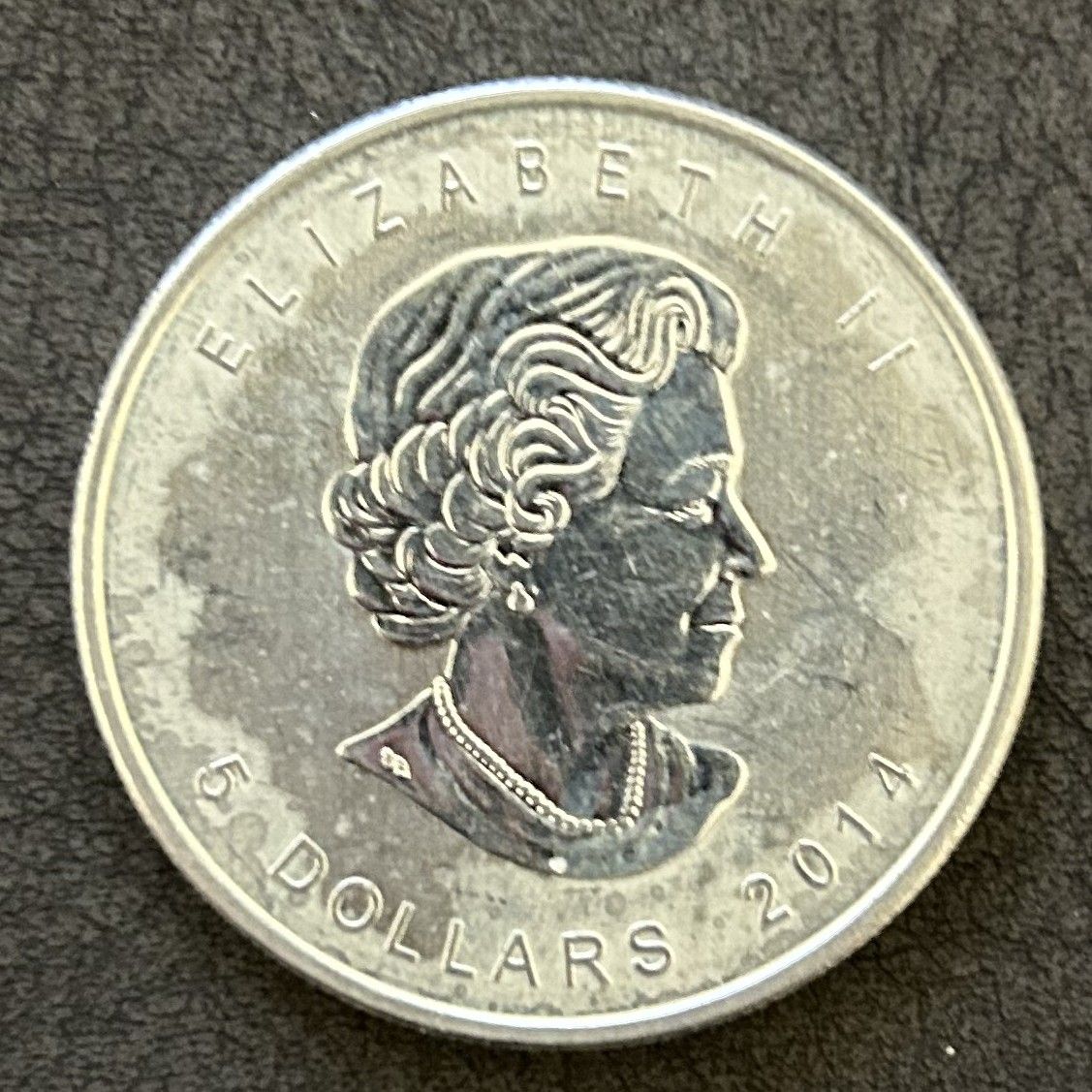 Peregrine Falcon 2014 – 1oz .9999 Silver Coin | Canada Birds of Prey_1