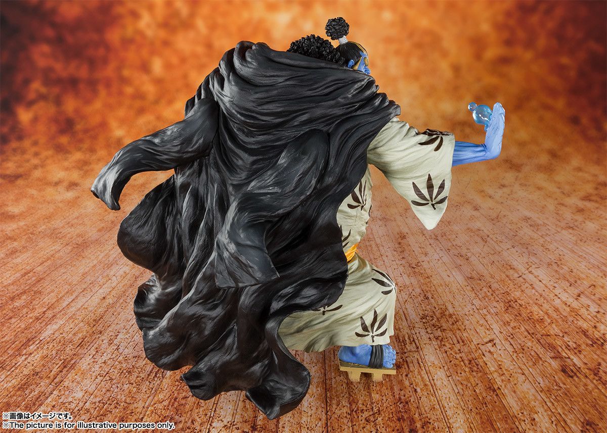 (Japan Version) Figuarts ZERO Knight Of The Sea Jinbei_3