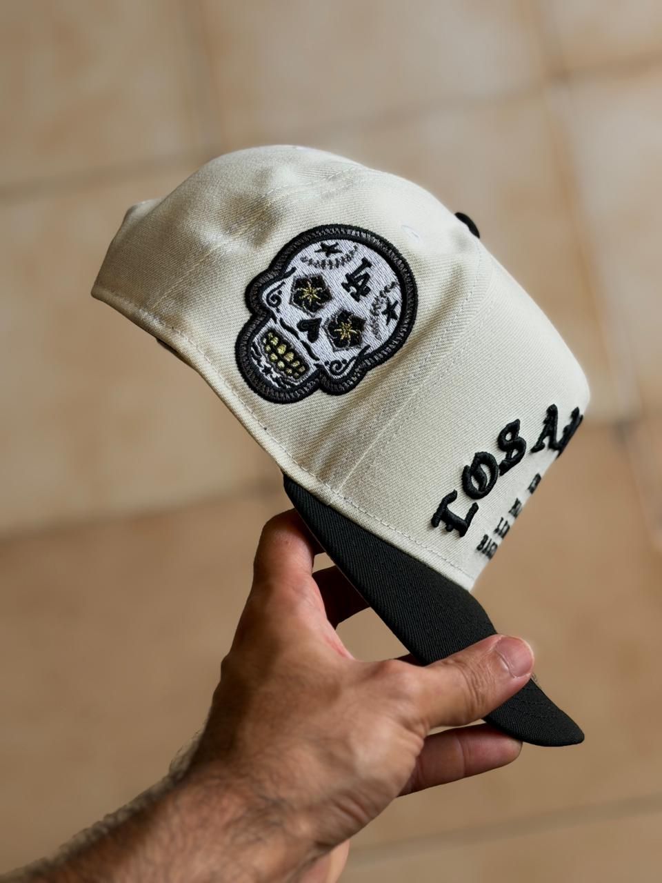 New Era 9Fifty A-Frame -  La Dodgers Skull Chrome Two Tone Edition_3