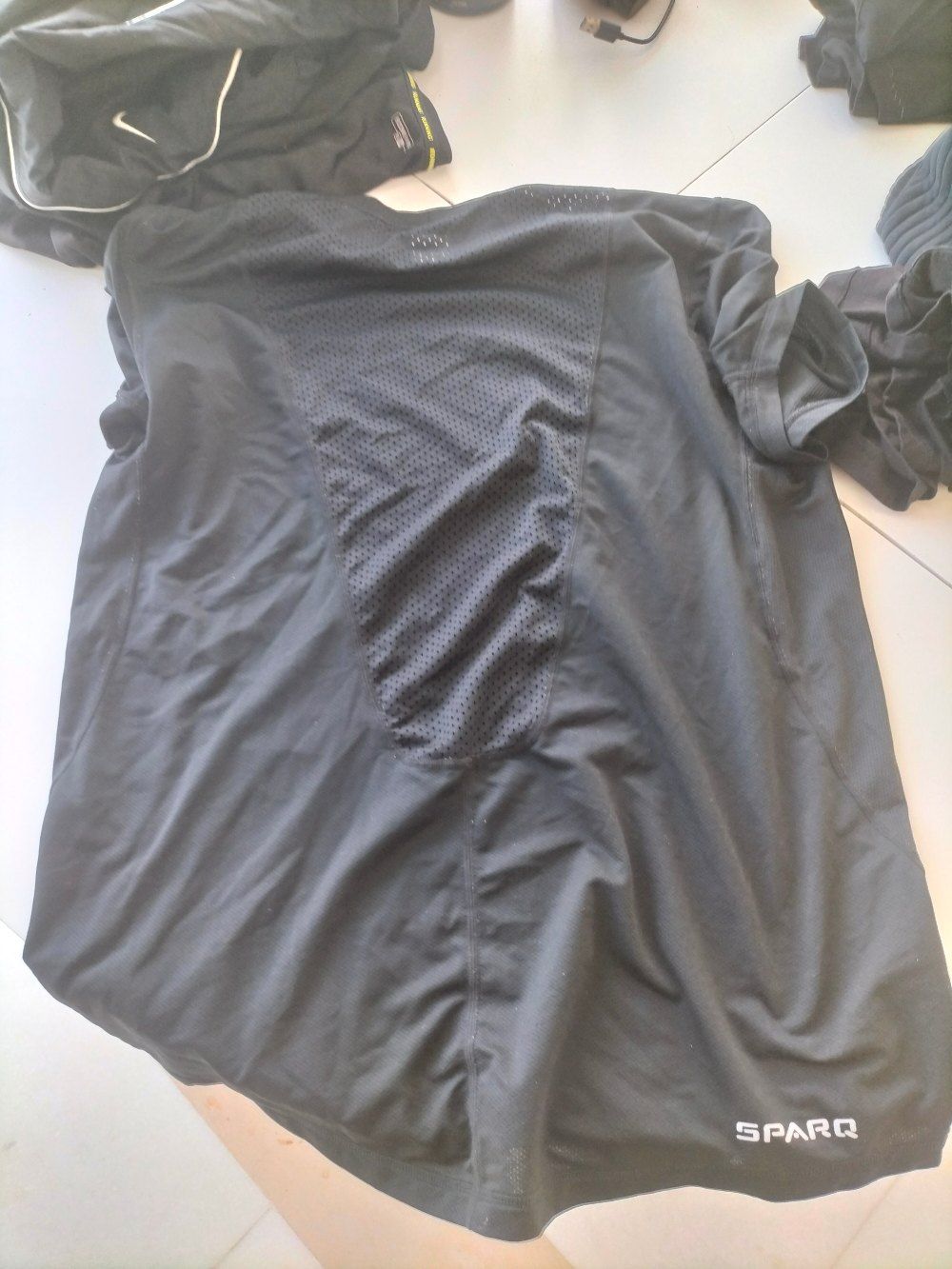 Size M Nike SparQ Tshirt for sport (air cooling) _1