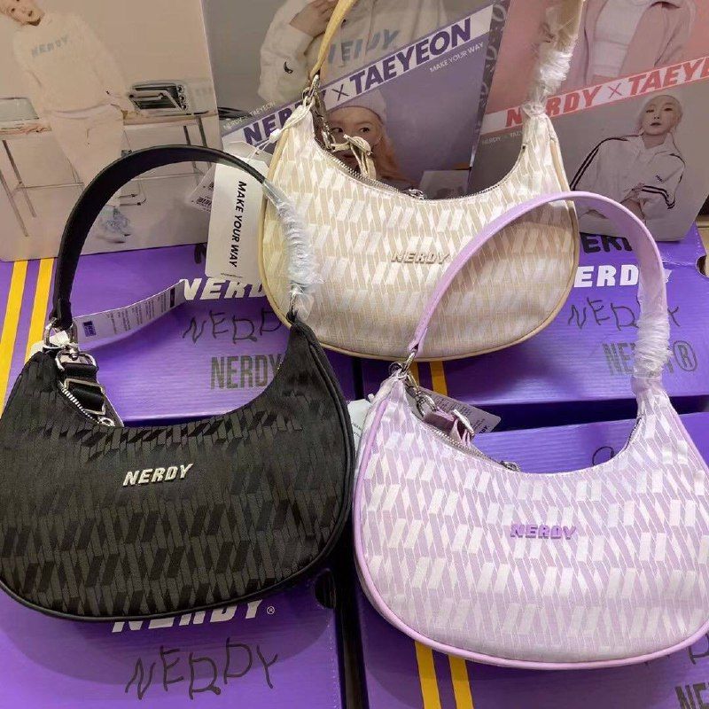 Nerdy x Taeyeon Two-Way Hobo Bag_1