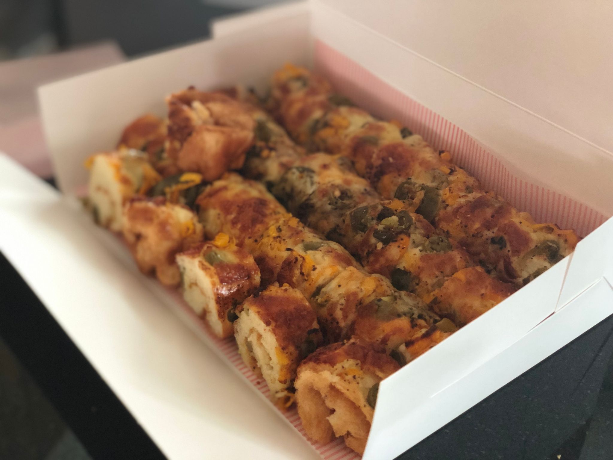 Premium Box of Breadlets_0