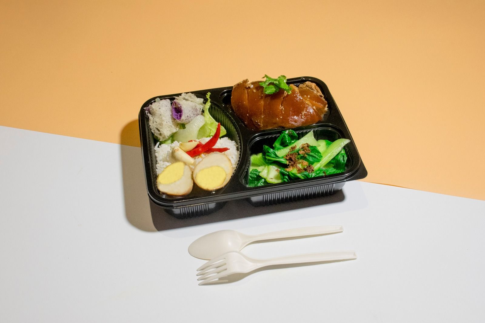 Mario's Celebrity Pork Leg Rice Bento_0