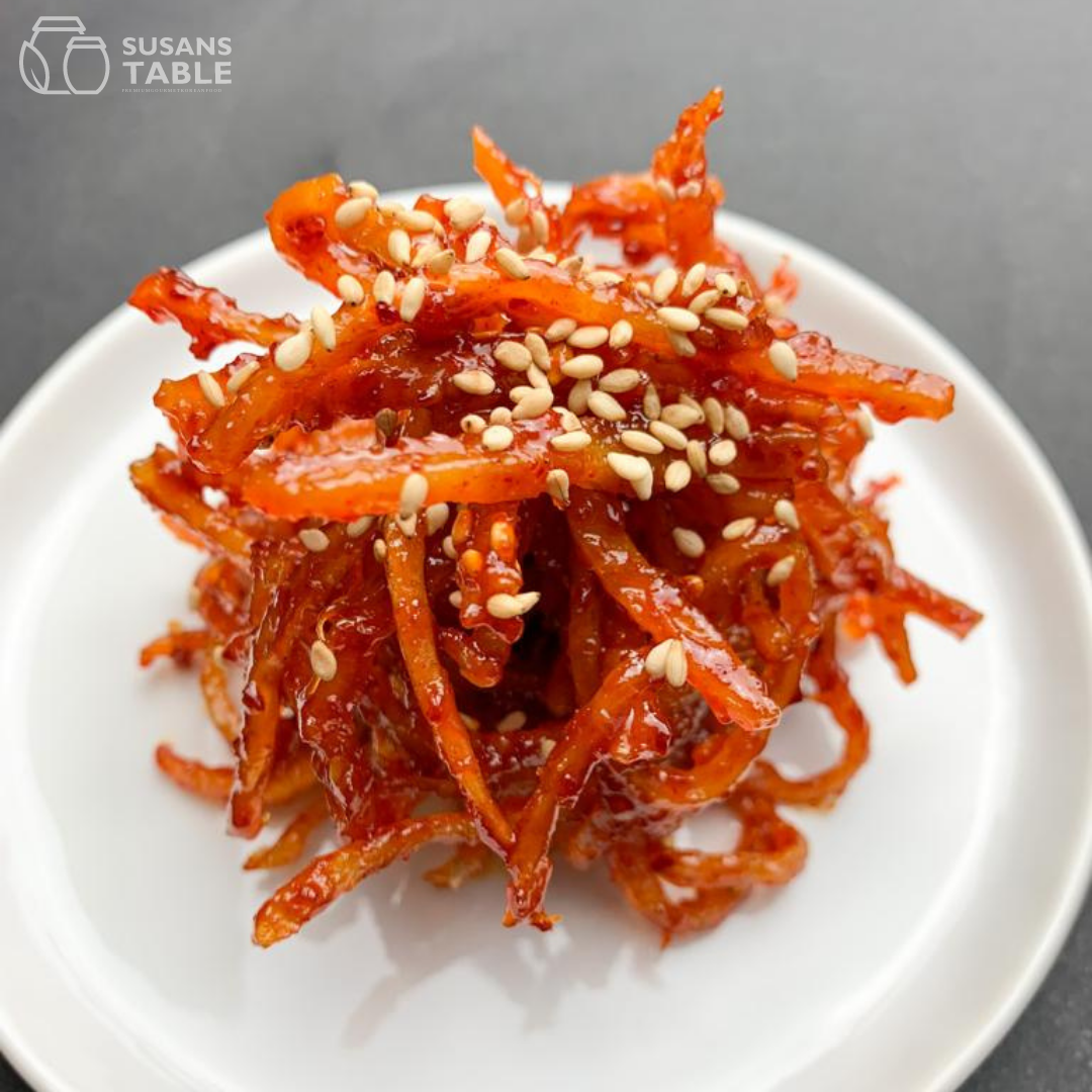 B6. Ojingeochae Bokkeum (Korean Style Spicy Dried Shredded Squid) (진미채 볶음)_0