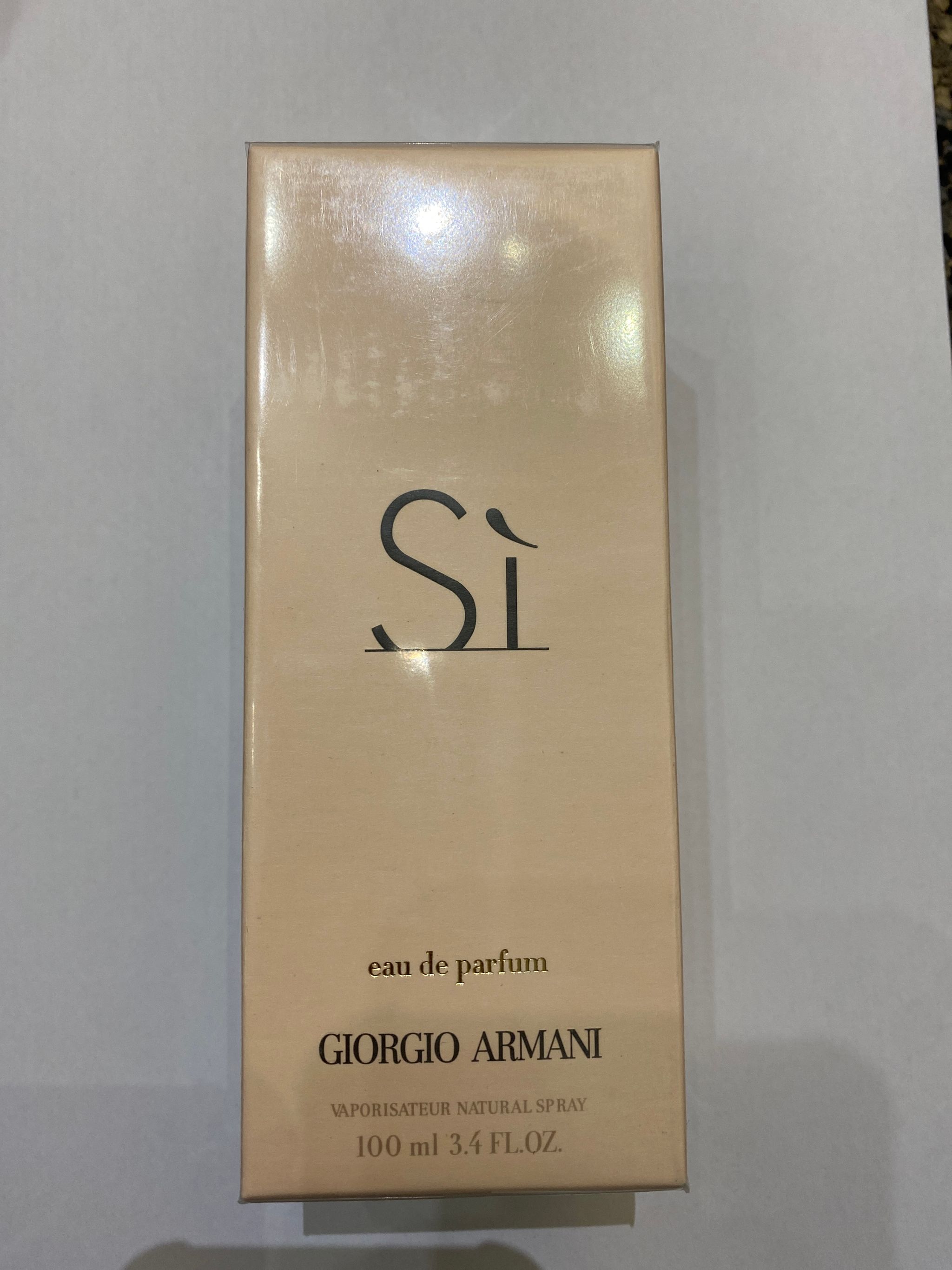 Si Giorgio Armani_0