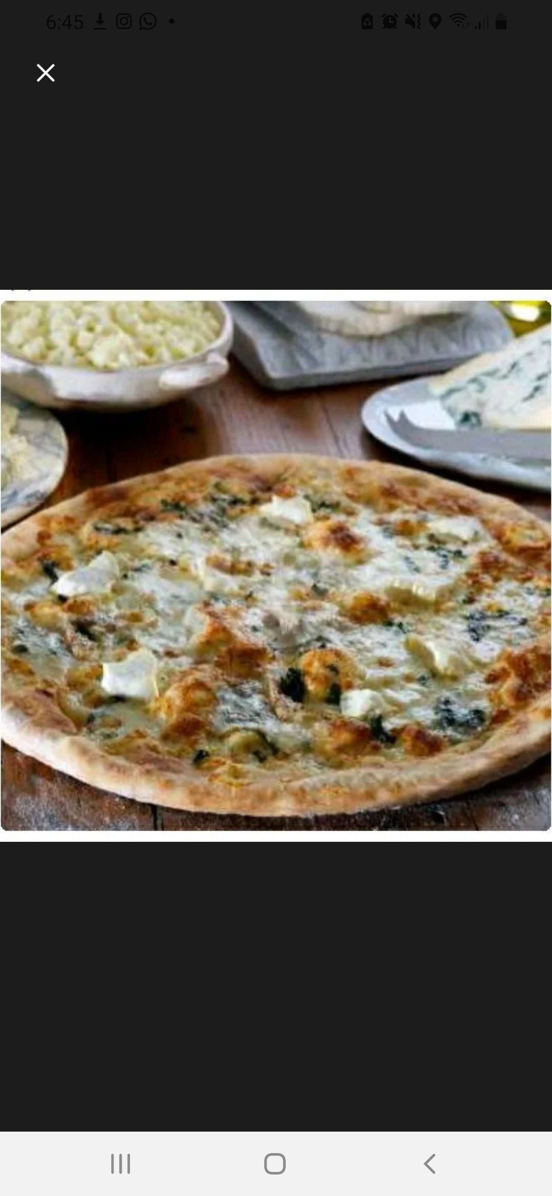 Quattro Formaggi Pizza_0