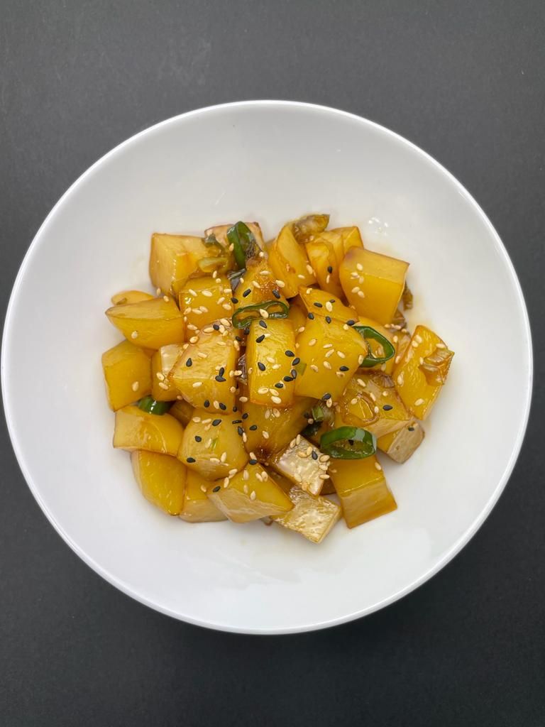 N66. Gamja-Jorim (Soy Sauce Braised Potatoes)  감자조림_0