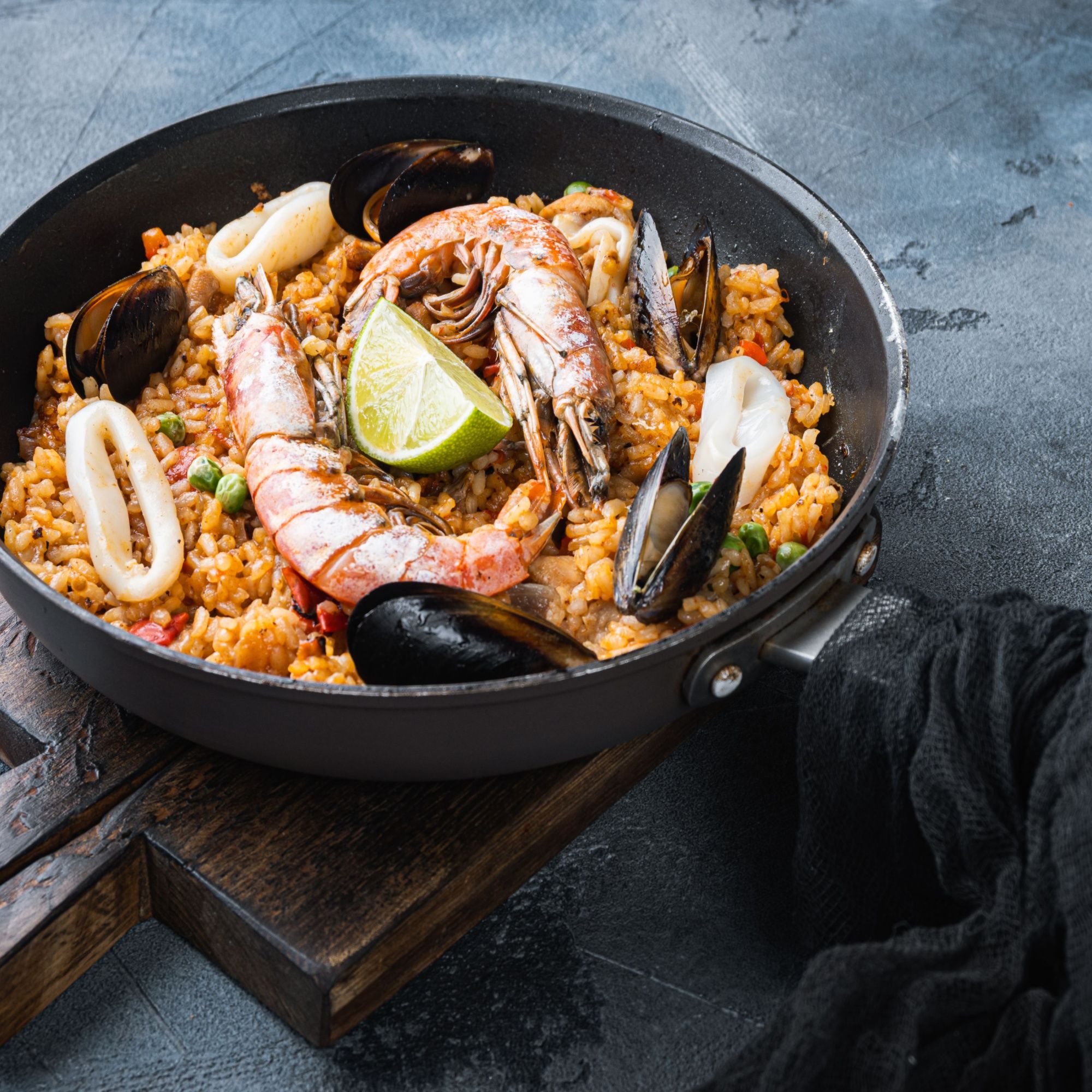 POTLUCK!! Paella Rice “French Style with Chicken, Chorizo, Seafood and Saffron Rice (Frozen) - Ideal for 2 to 3 persons_0